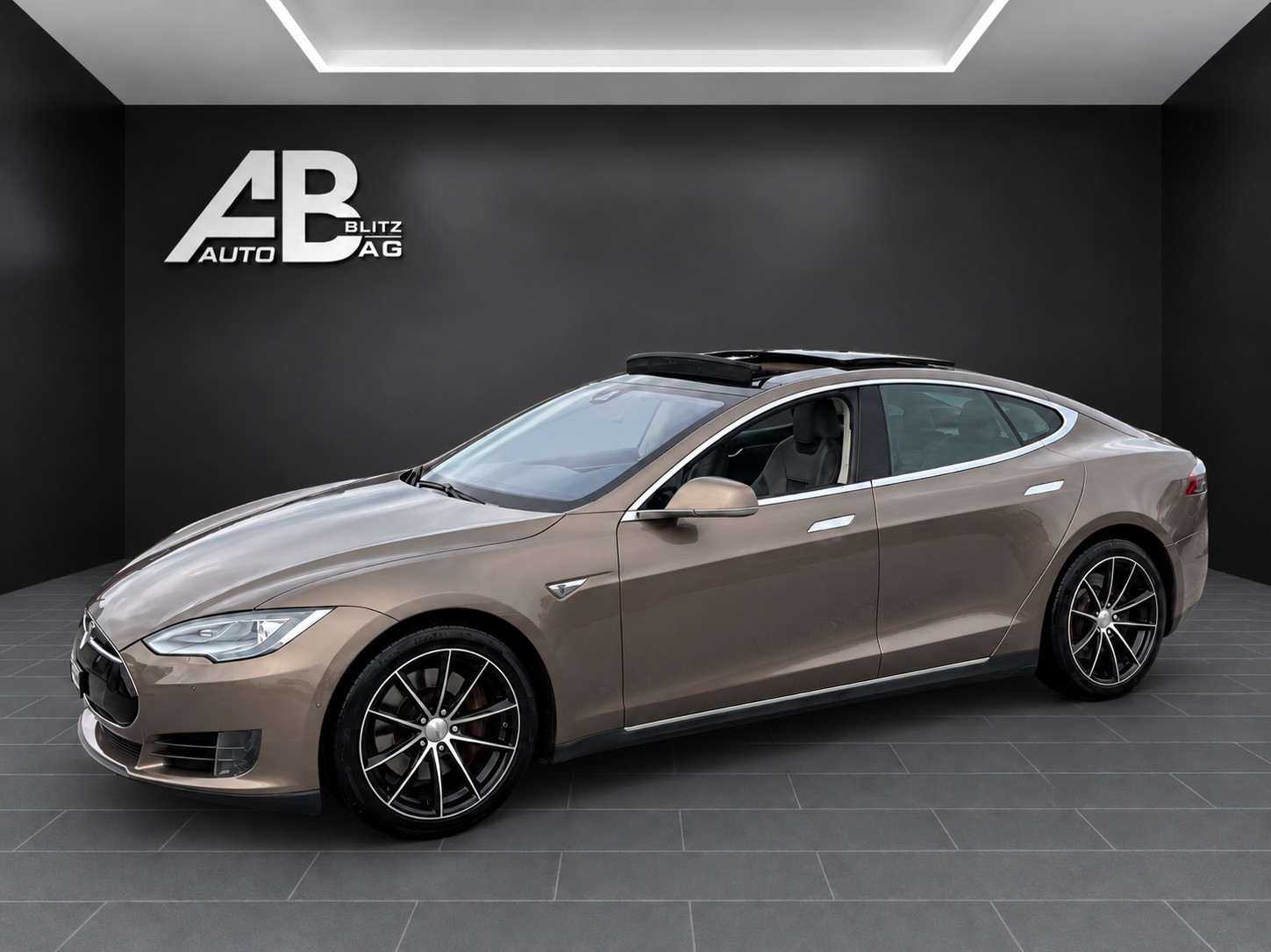 TESLA Model S 85 D 4x4 mit 525 PS-image-1