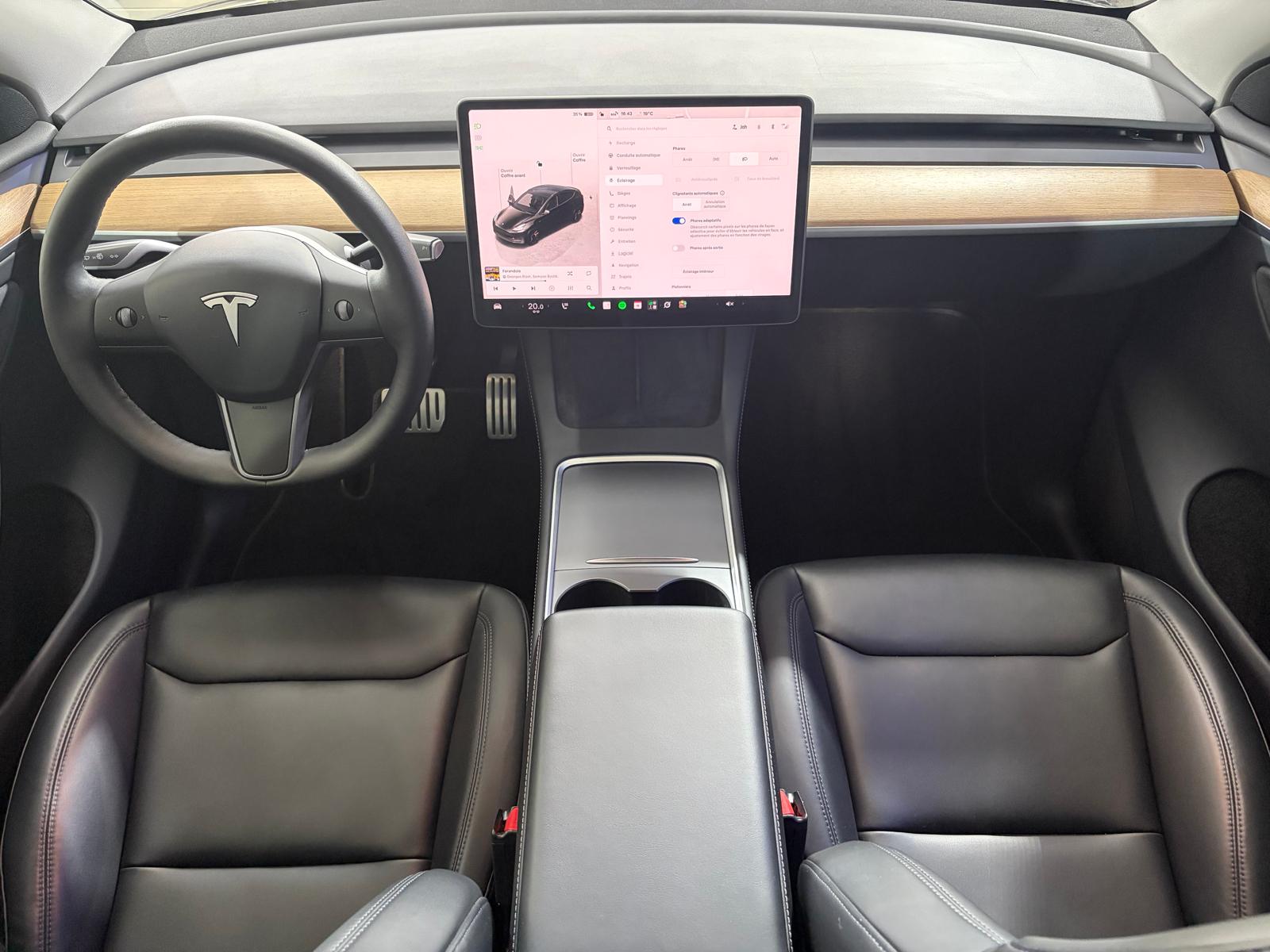 TESLA Model Y Performance - Attelage - AHK - Autopilot amélioré-image-11