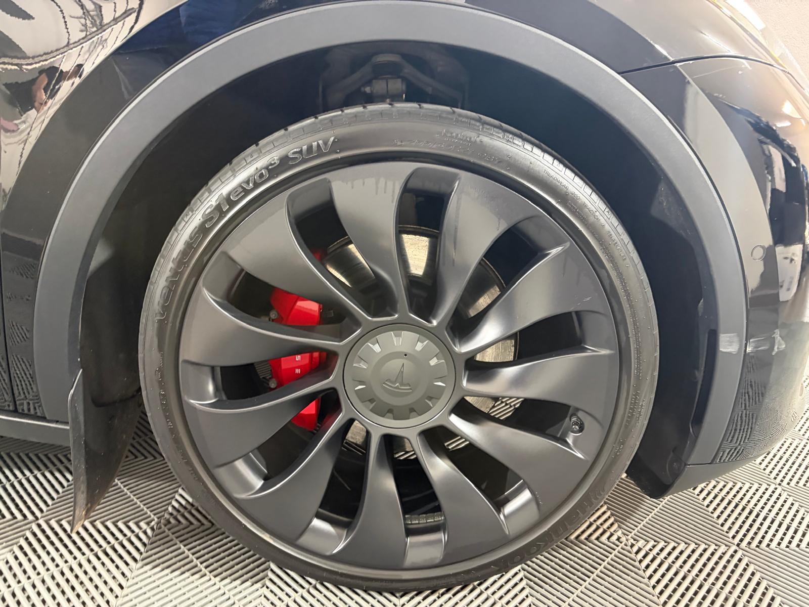 TESLA Model Y Performance - Attelage - AHK - Autopilot amélioré-image-25
