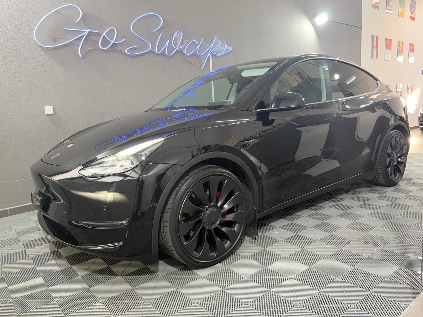 TESLA Model Y Performance - Attelage - AHK - Autopilot amélioré-image-0
