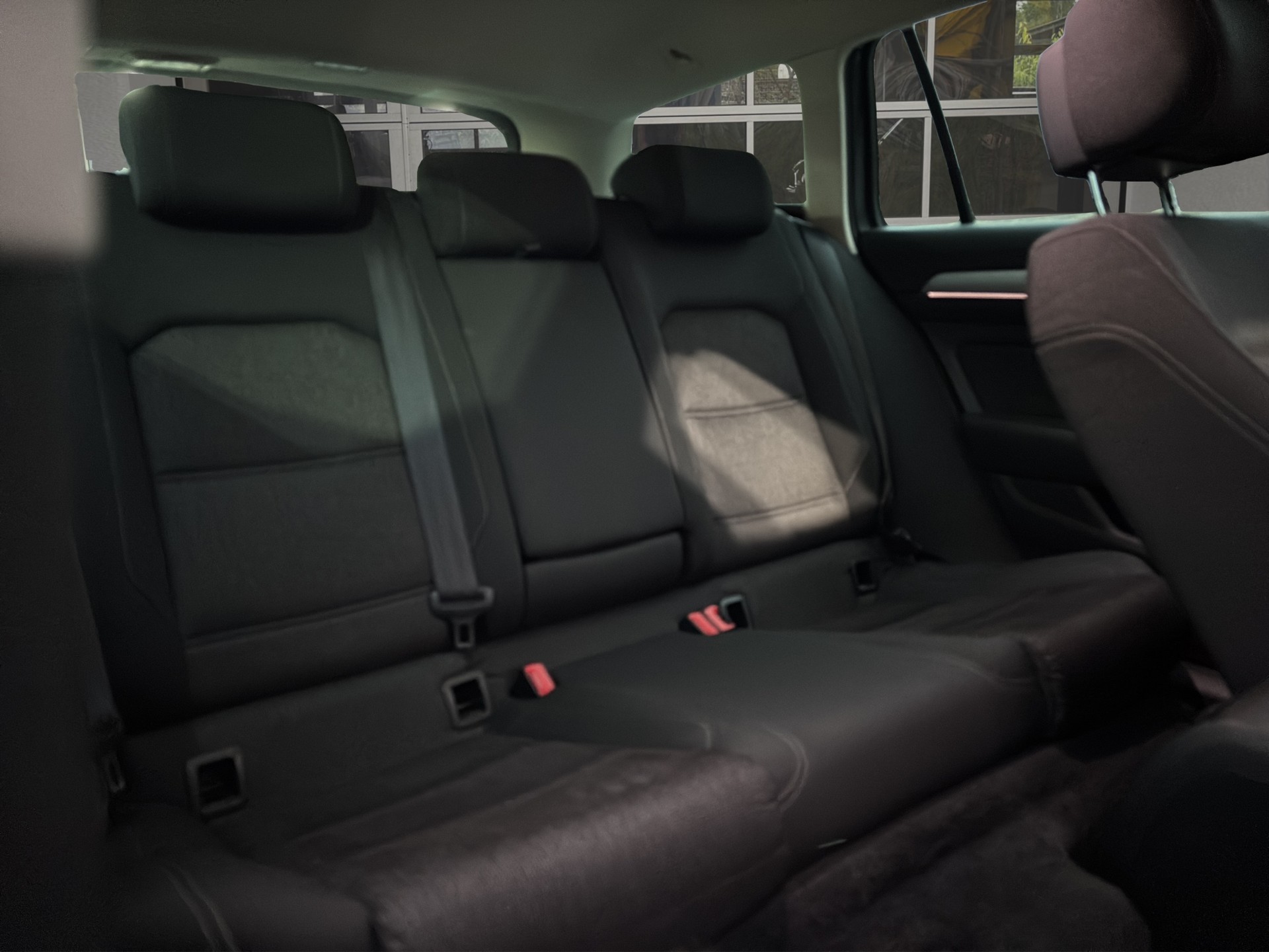 VW Passat 2.0 TDI BMT Comfortline DSG 4Motion-image-12