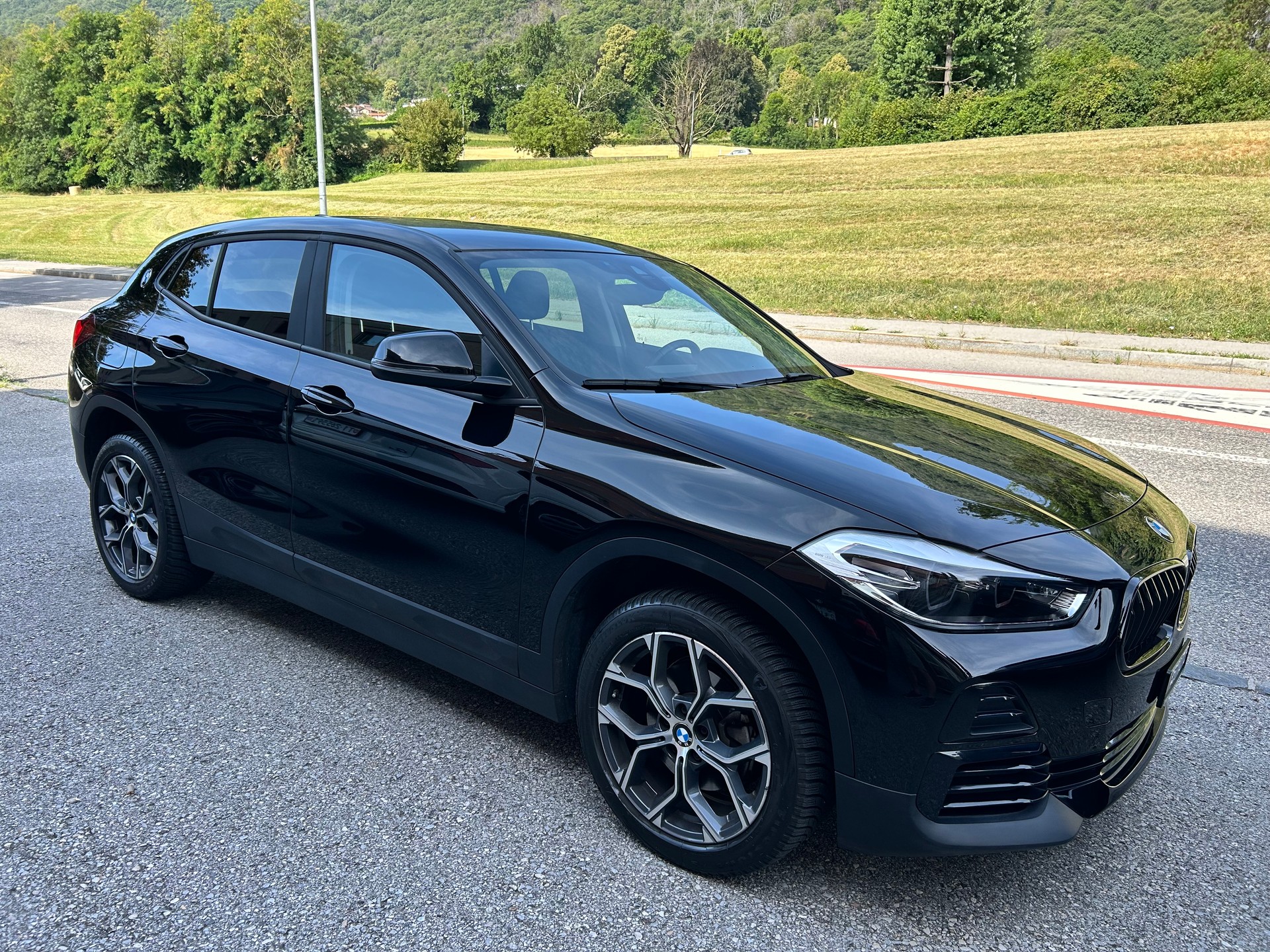 BMW 18i sDrive Steptronic-image-0
