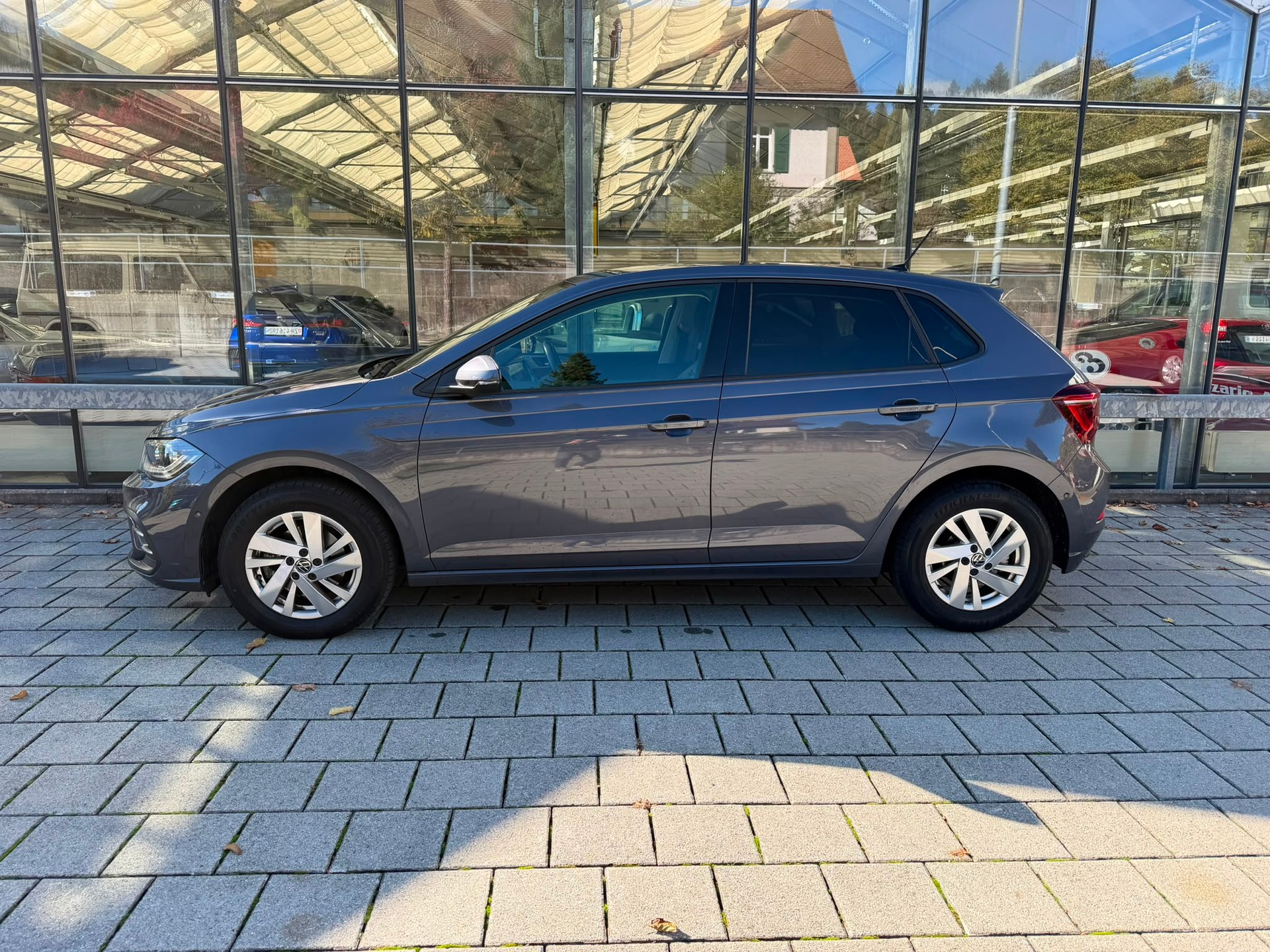 VW Polo 1.0 TSI Style DSG-image-2
