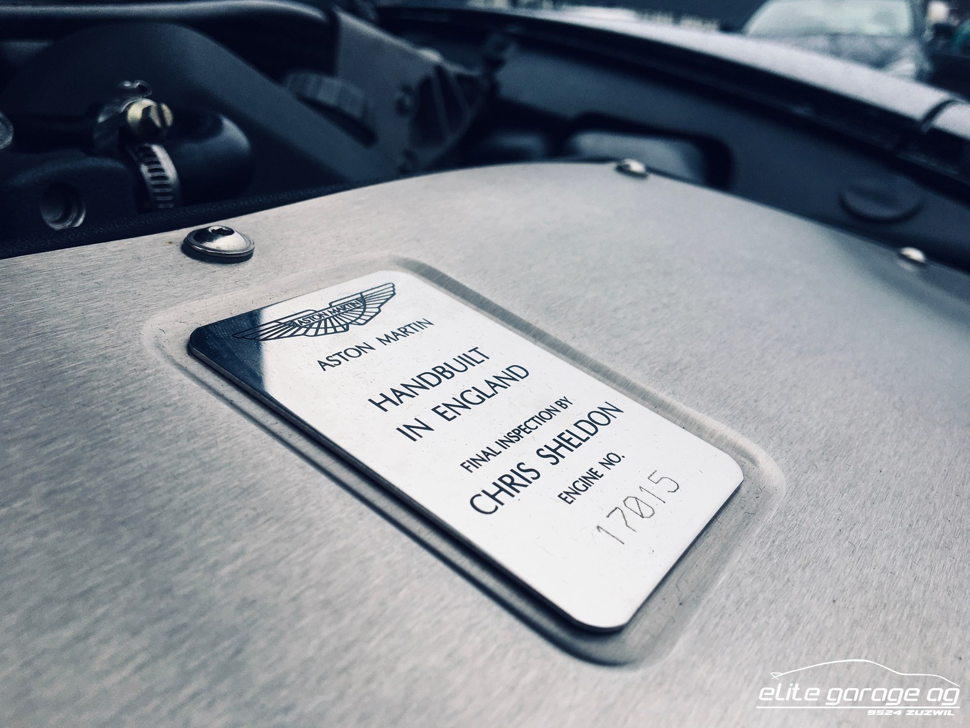 ASTON MARTIN Vanquish V12 S 5.9-48-image-2