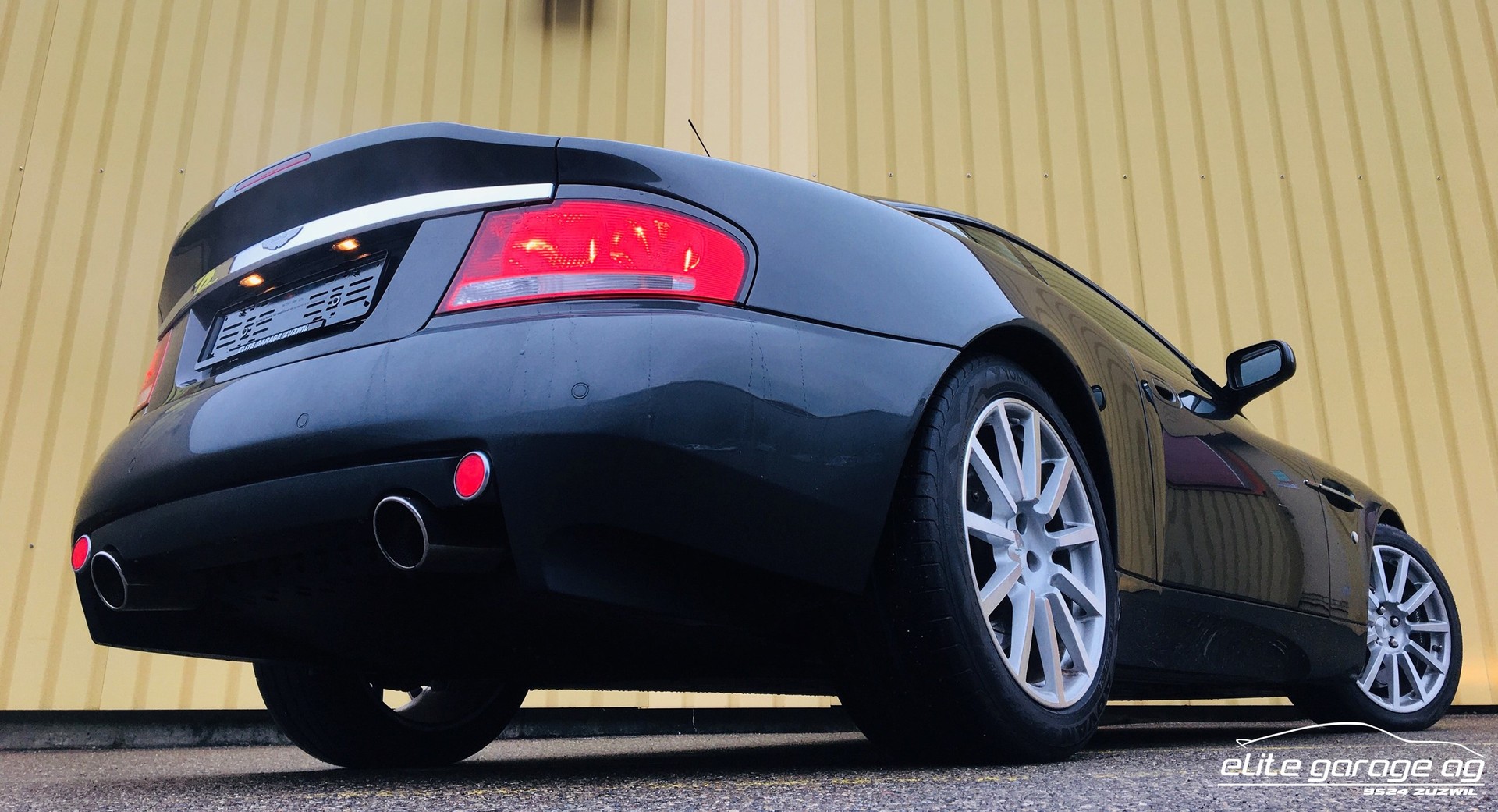 ASTON MARTIN Vanquish V12 S 5.9-48-image-4