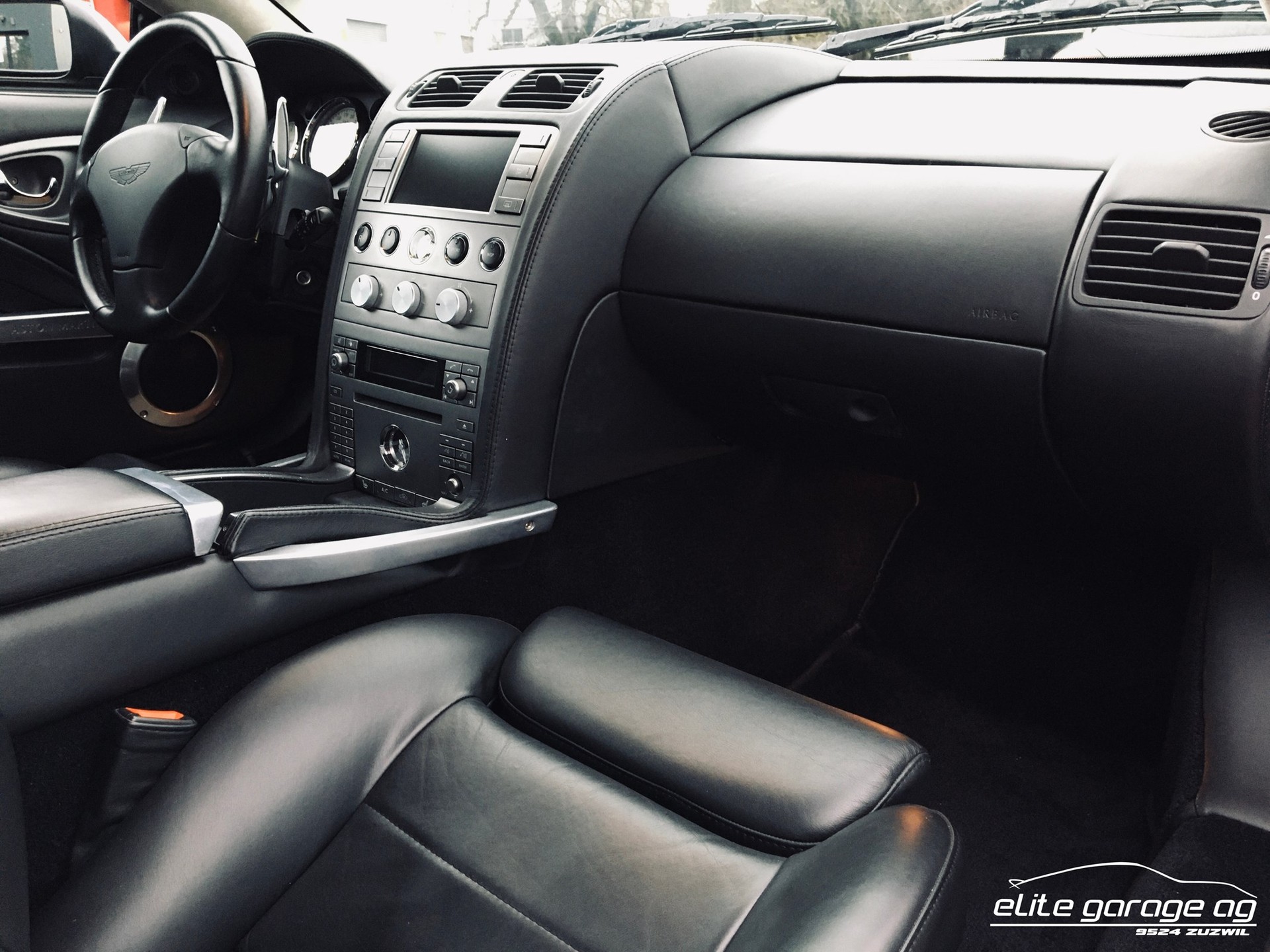 ASTON MARTIN Vanquish V12 S 5.9-48-image-13