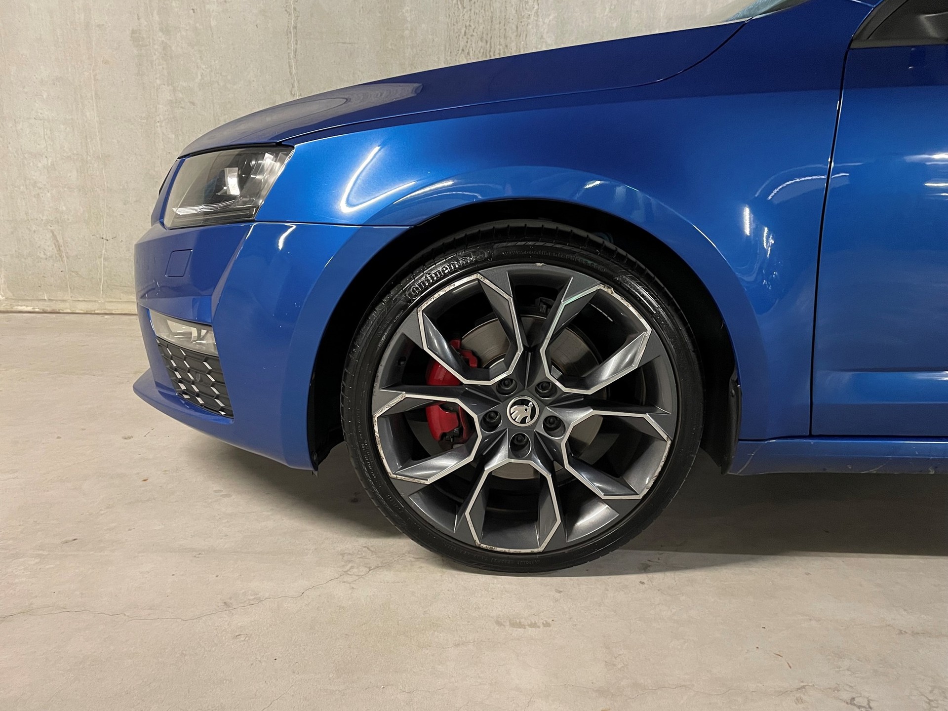 SKODA Octavia Combi 2.0 TDI RS DSG-image-8