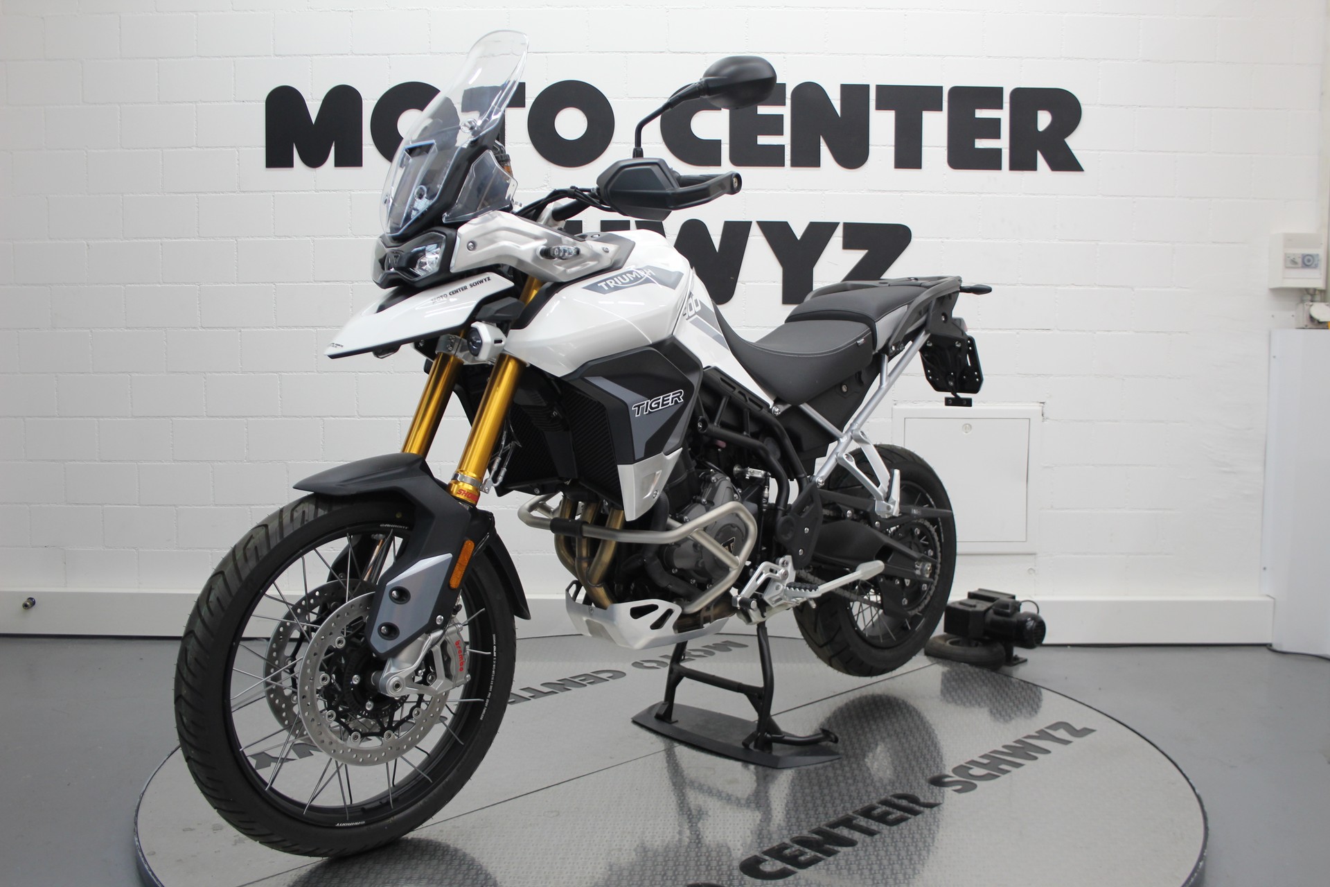 TRIUMPH Tiger 900 Rally Pro-showroom-element-3