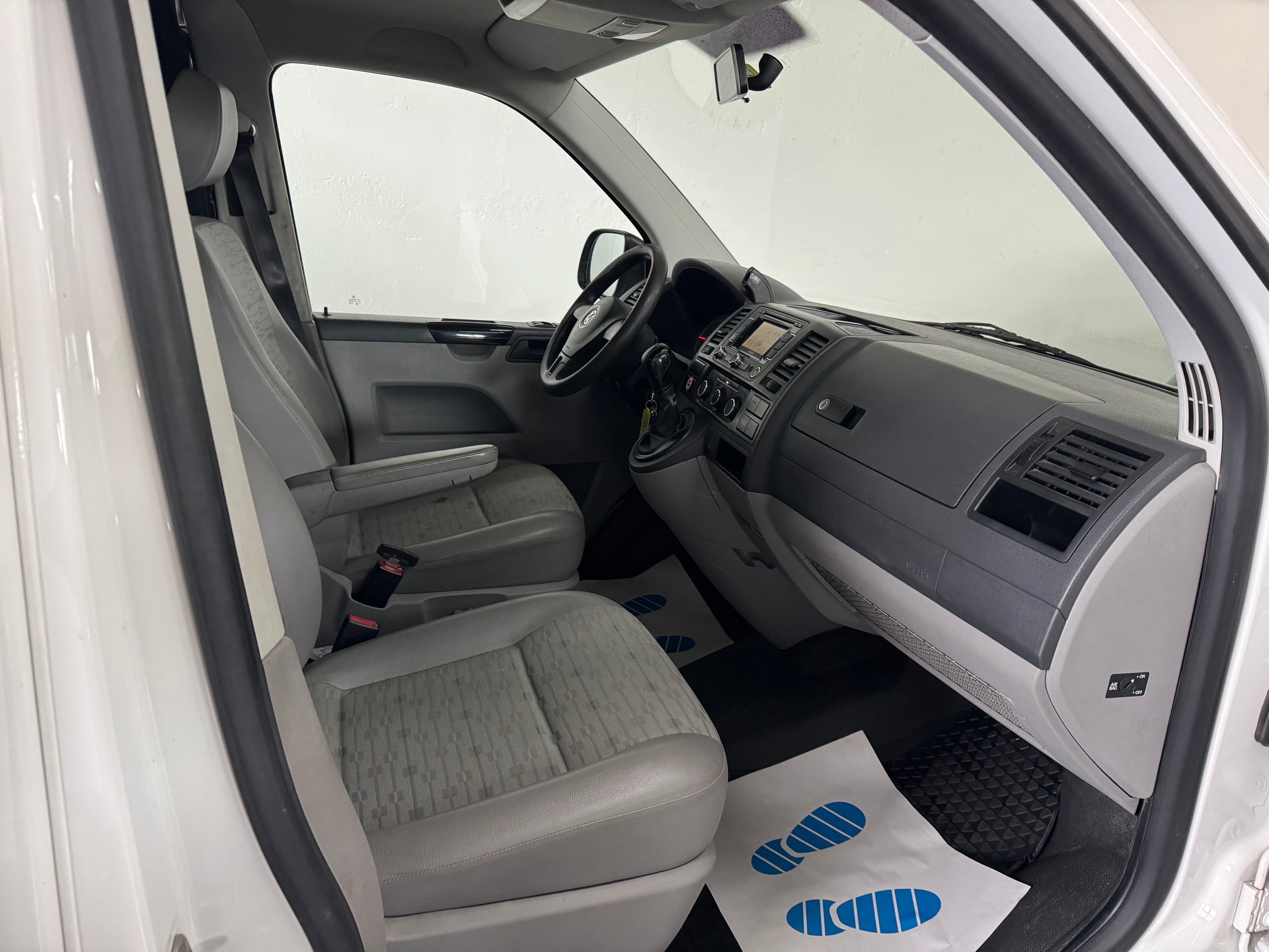 VW T5 2.0 Bi-TDI 4Motion DSG-image-15