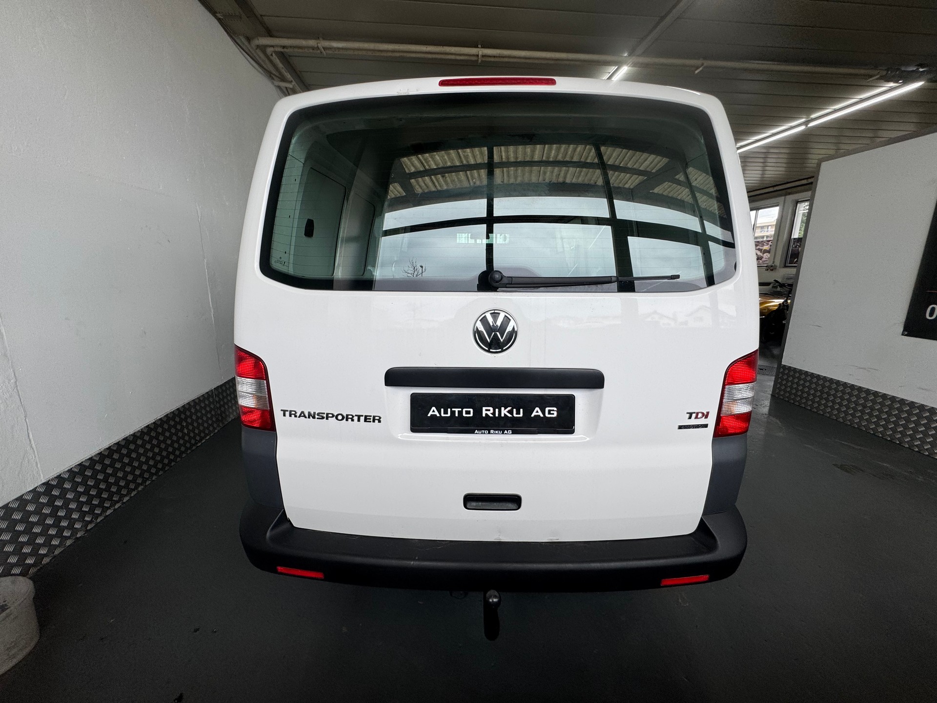 VW T5 2.0 Bi-TDI 4Motion DSG-image-9