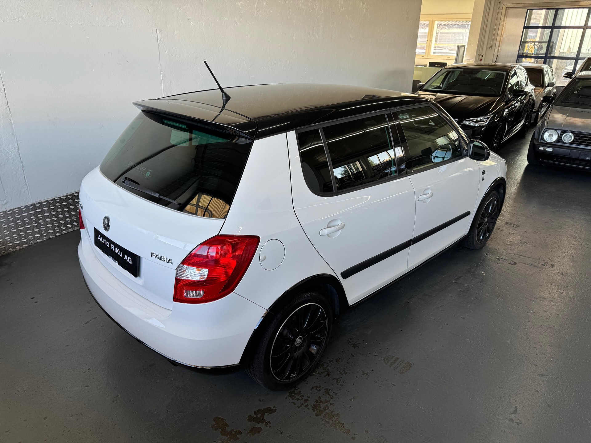 SKODA Fabia 1.2 TSI Monte Carlo-image-6