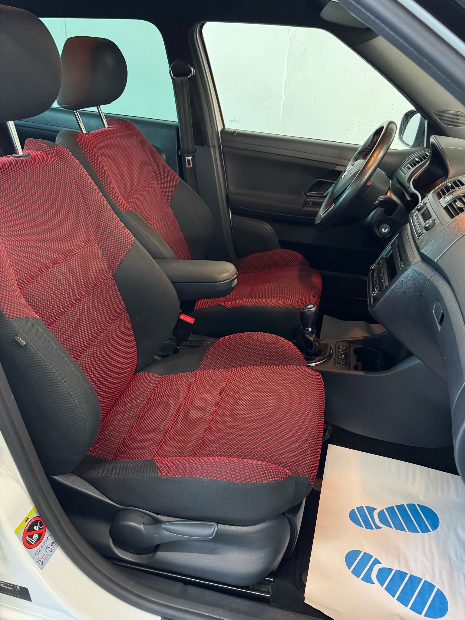 SKODA Fabia 1.2 TSI Monte Carlo-image-15