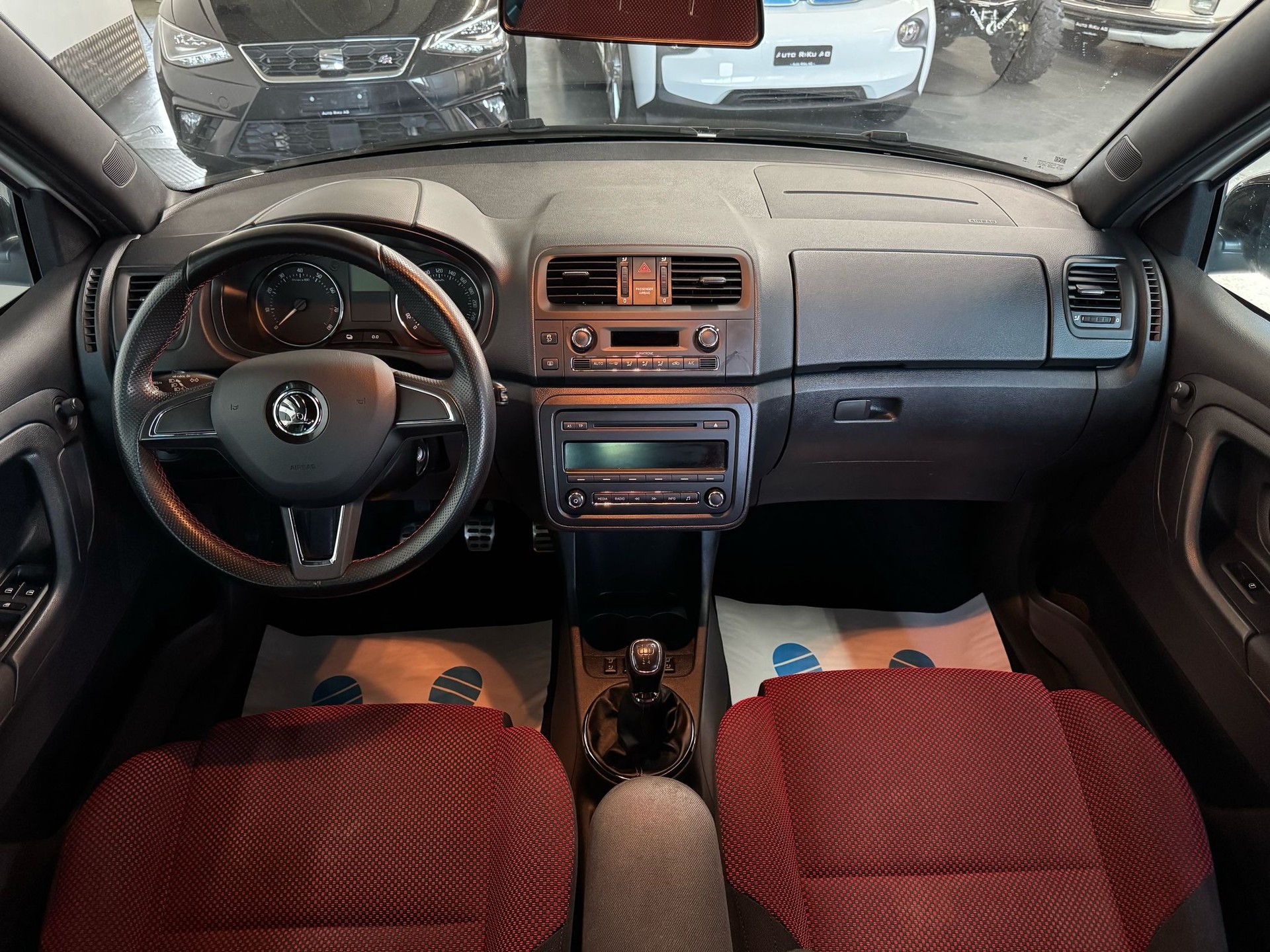 SKODA Fabia 1.2 TSI Monte Carlo-image-12