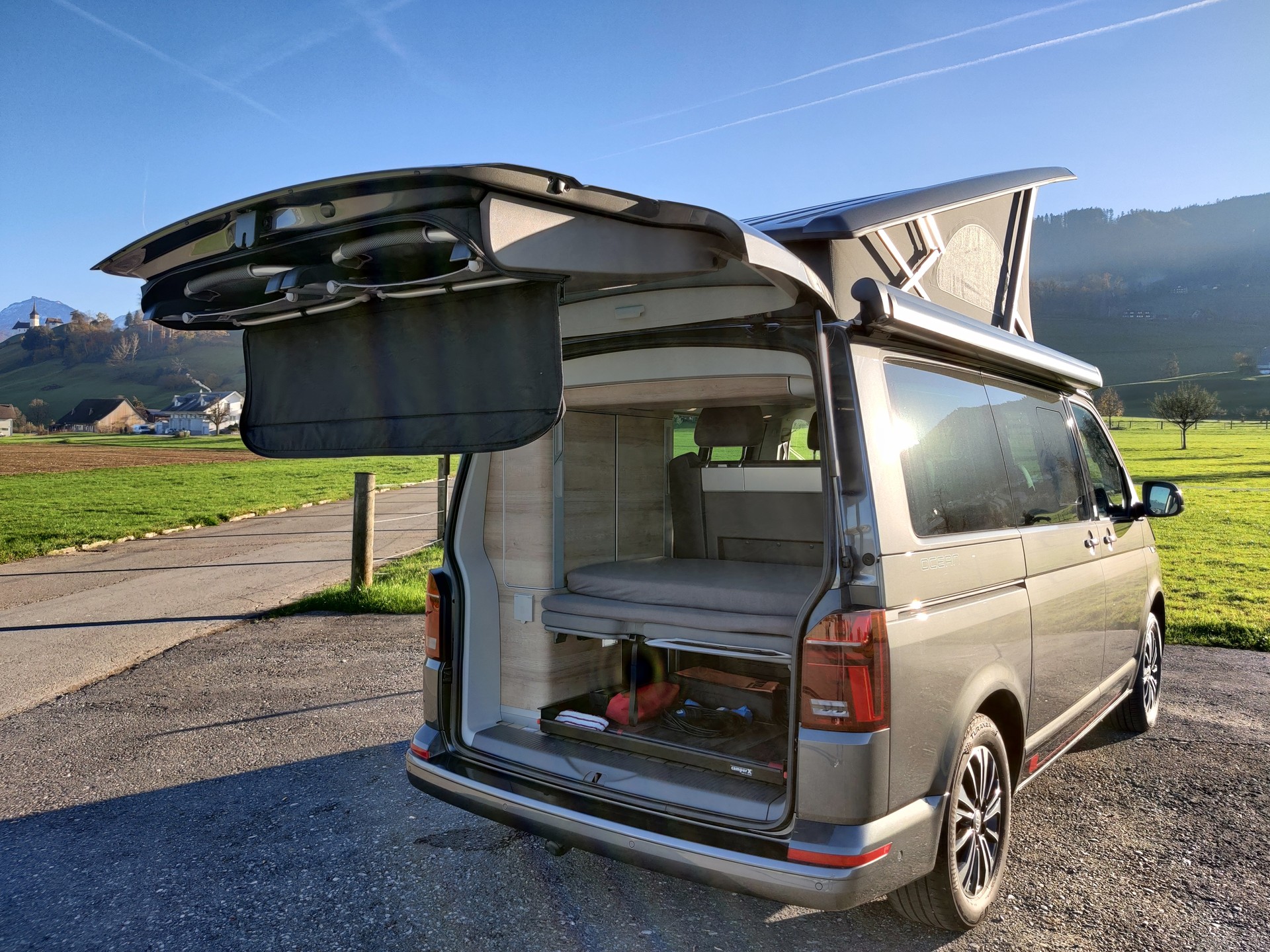 VW T6.1 California 2.0 TDI Ocean Edition Liberty DSG, TOP Ausstattung-image-9