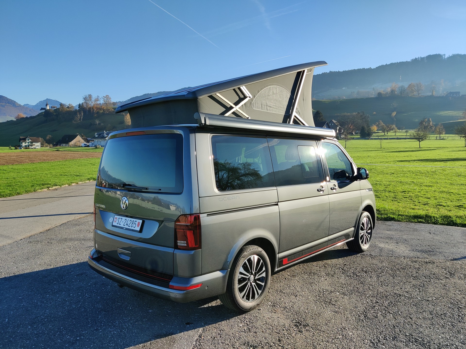 VW T6.1 California 2.0 TDI Ocean Edition Liberty DSG, TOP Ausstattung-image-0