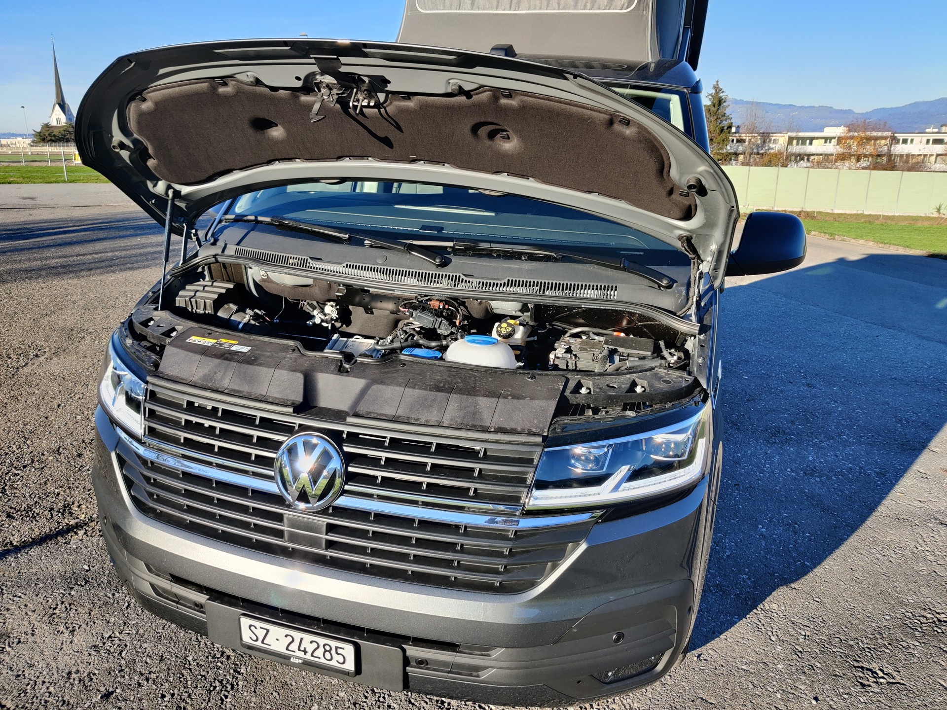 VW T6.1 California 2.0 TDI Ocean Edition Liberty DSG, TOP Ausstattung-image-12