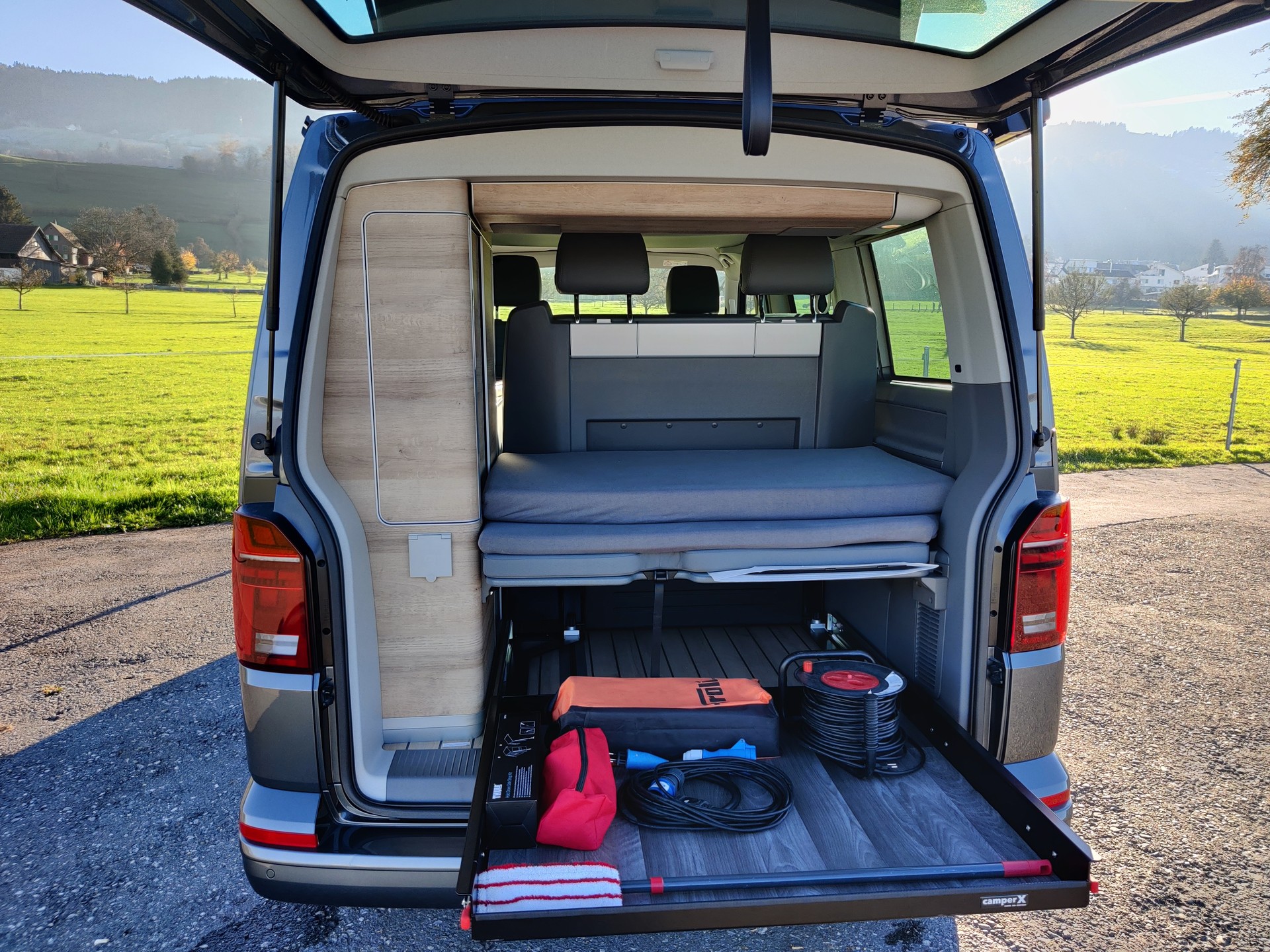 VW T6.1 California 2.0 TDI Ocean Edition Liberty DSG, TOP Ausstattung-image-6