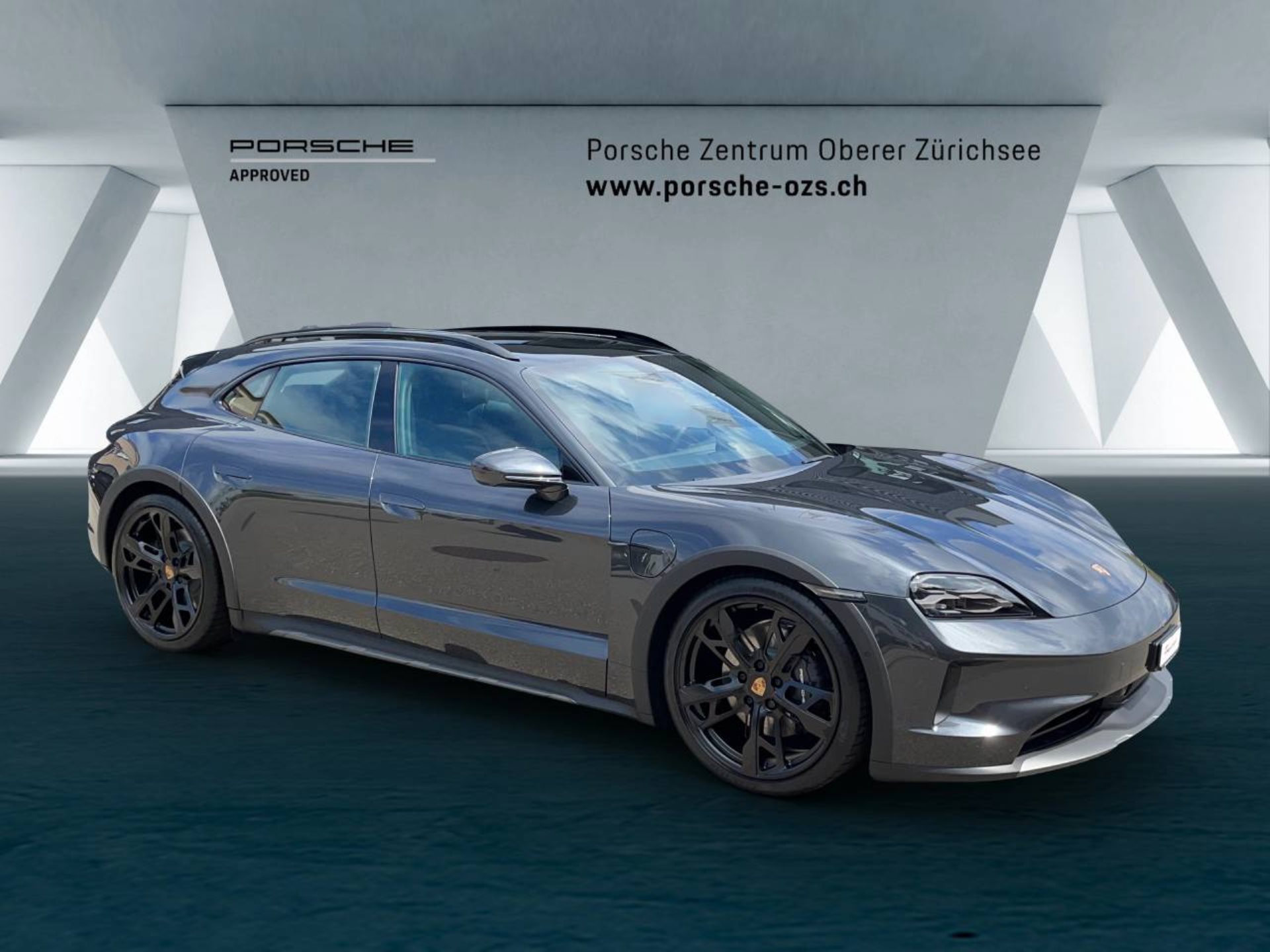 PORSCHE Taycan 4 Cross Turismo-image-7