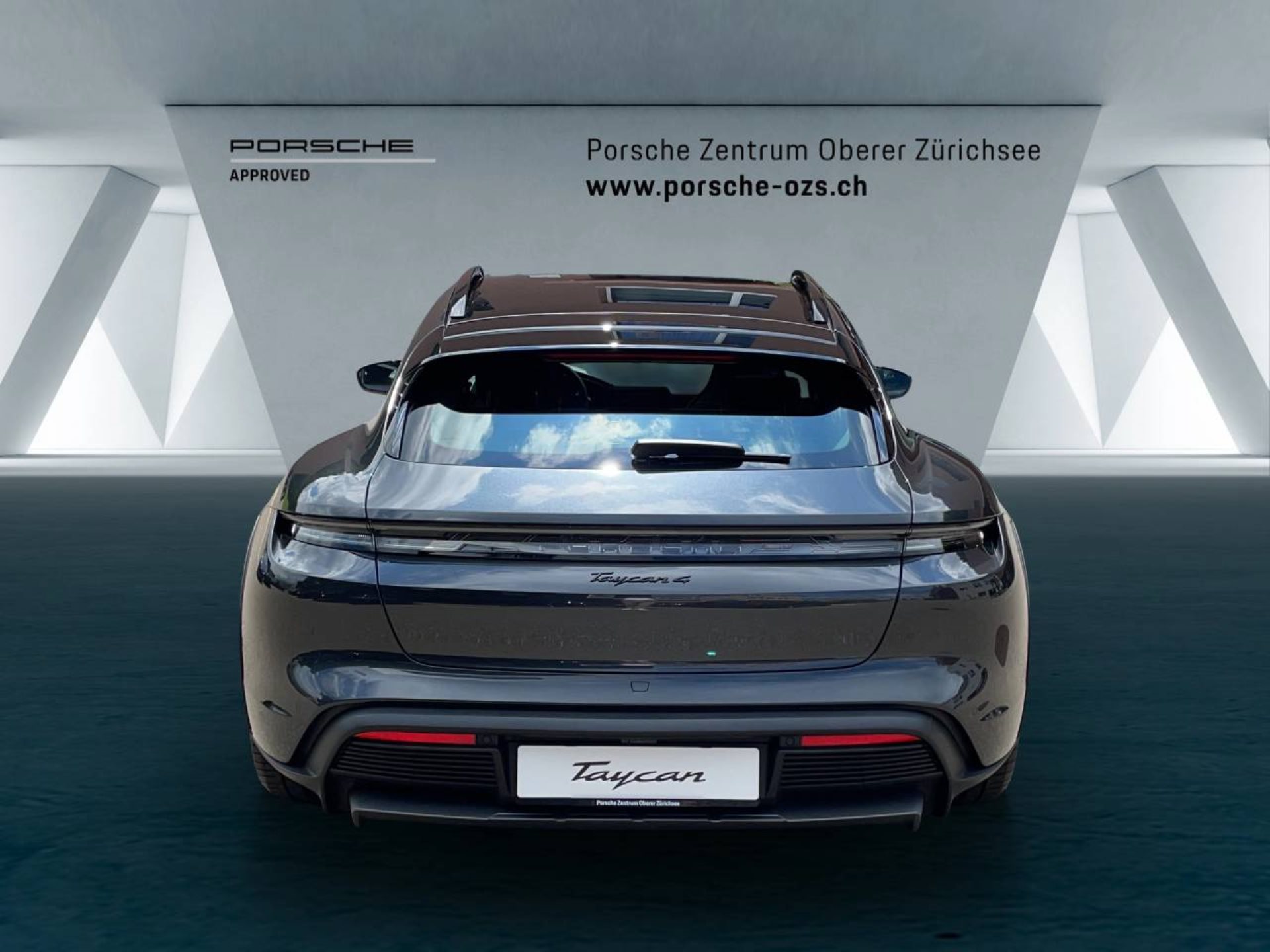 PORSCHE Taycan 4 Cross Turismo-image-3