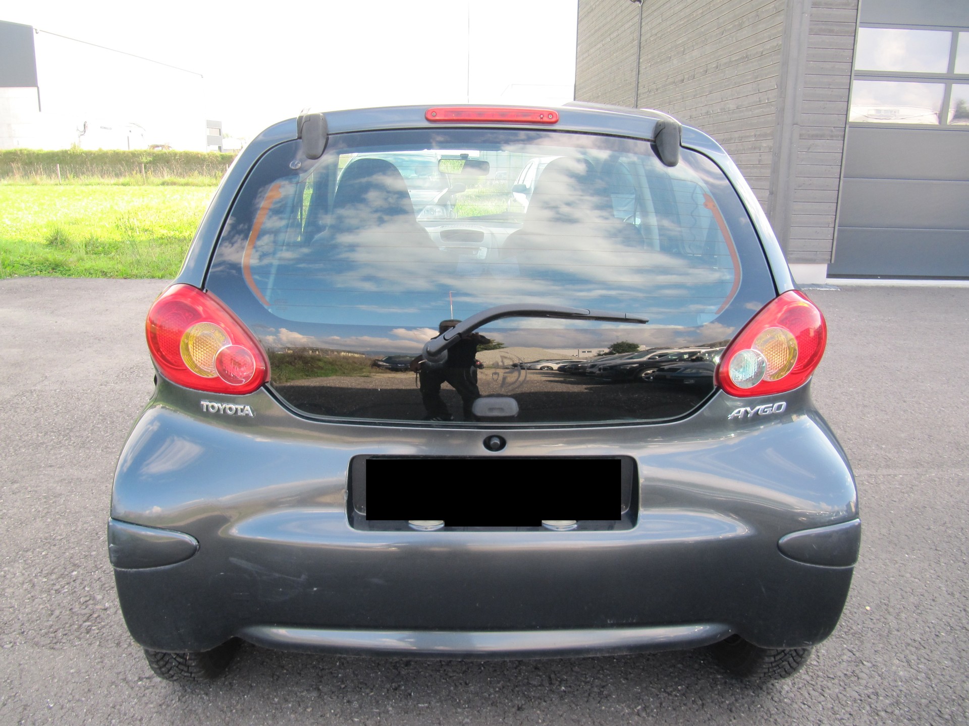 TOYOTA Aygo 1.0 Linea Luna-image-4