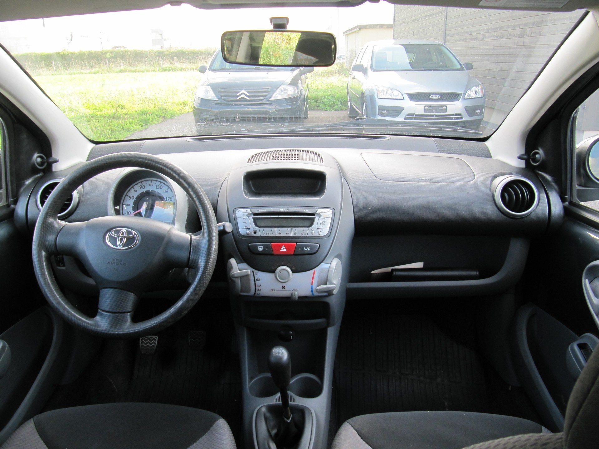 TOYOTA Aygo 1.0 Linea Luna-image-7