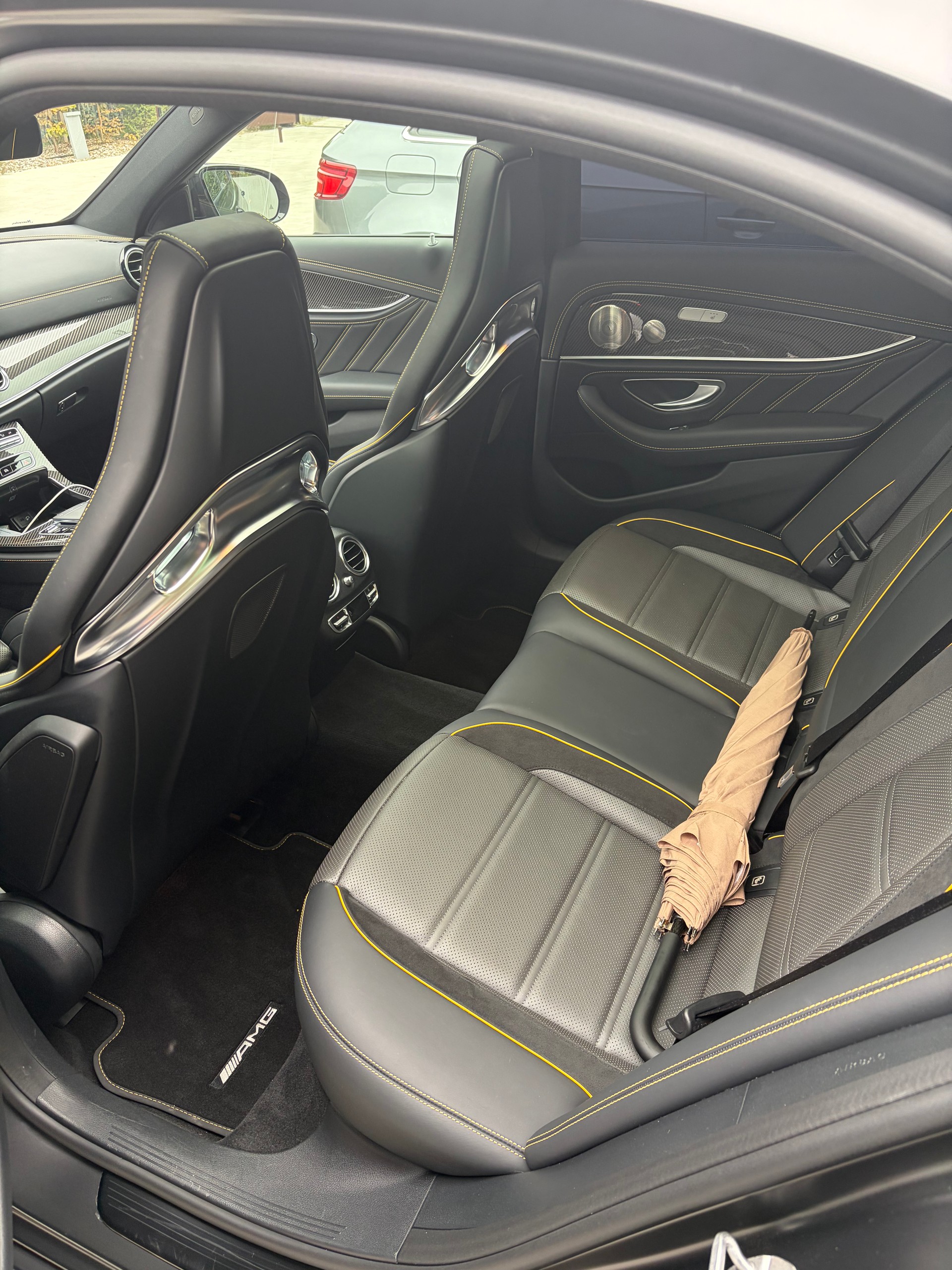 MERCEDES-BENZ E63s Amg Final Edition-image-4