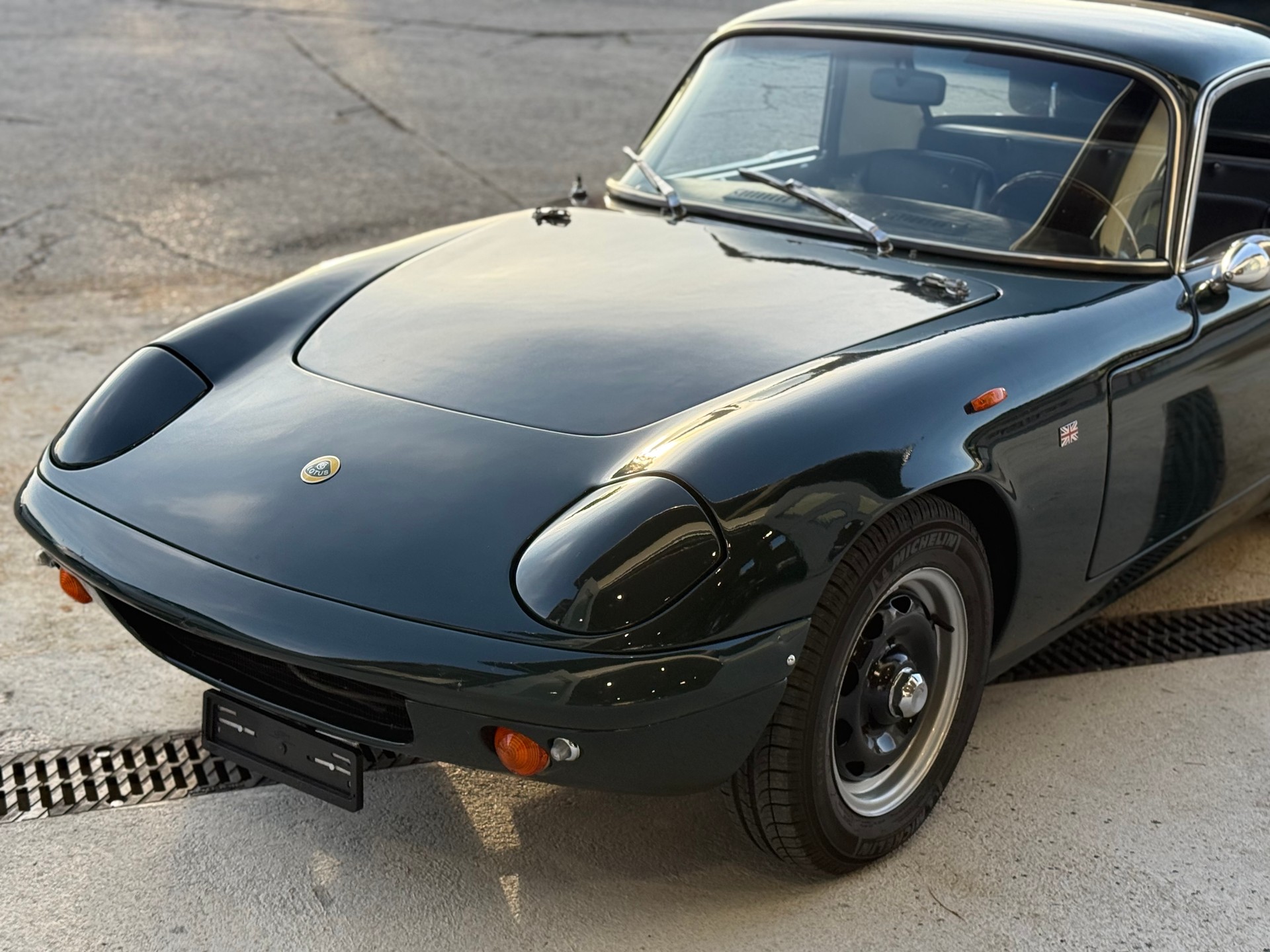 LOTUS ELAN-image-10