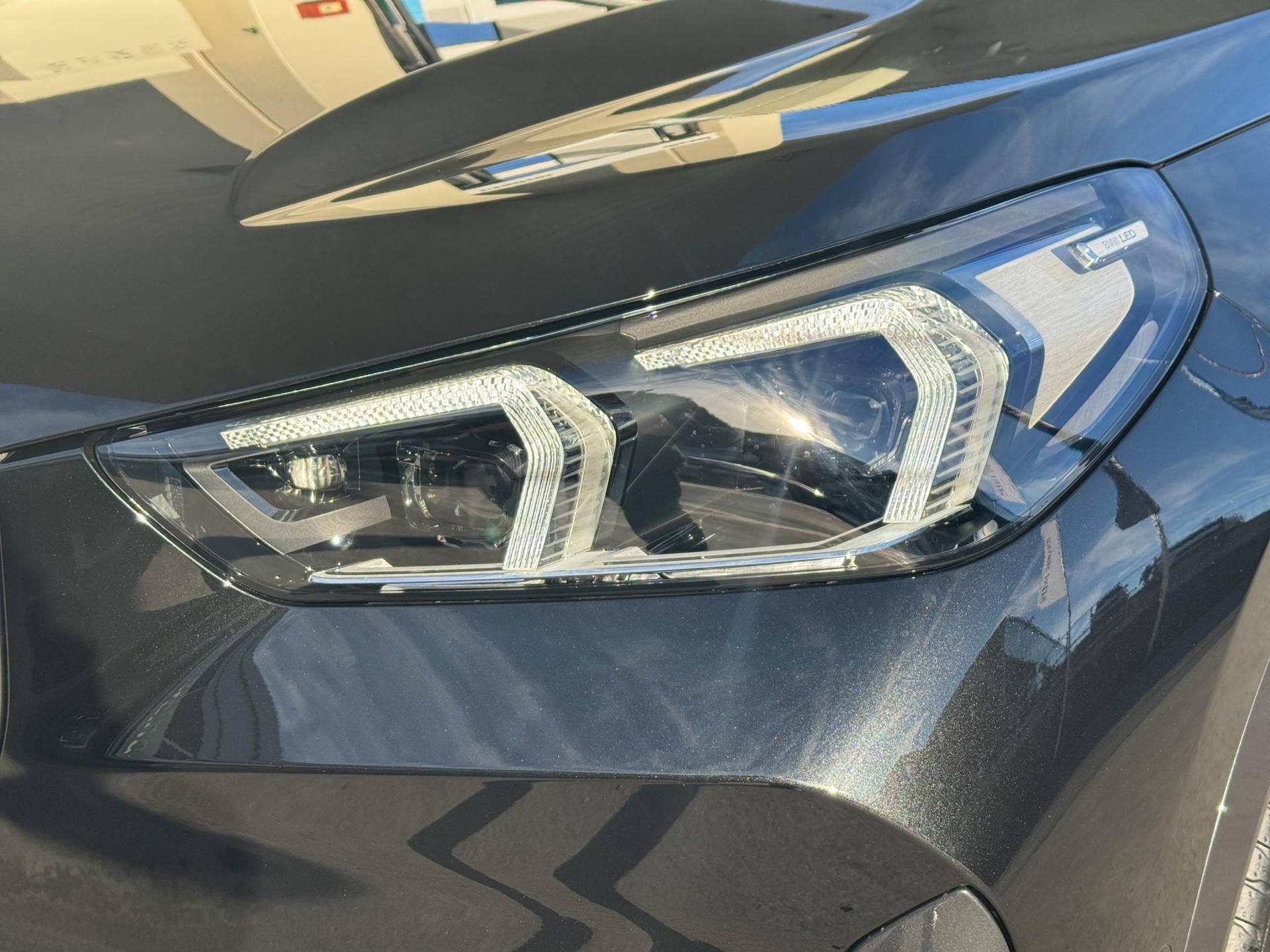 BMW X1 20d xDrive-image-8