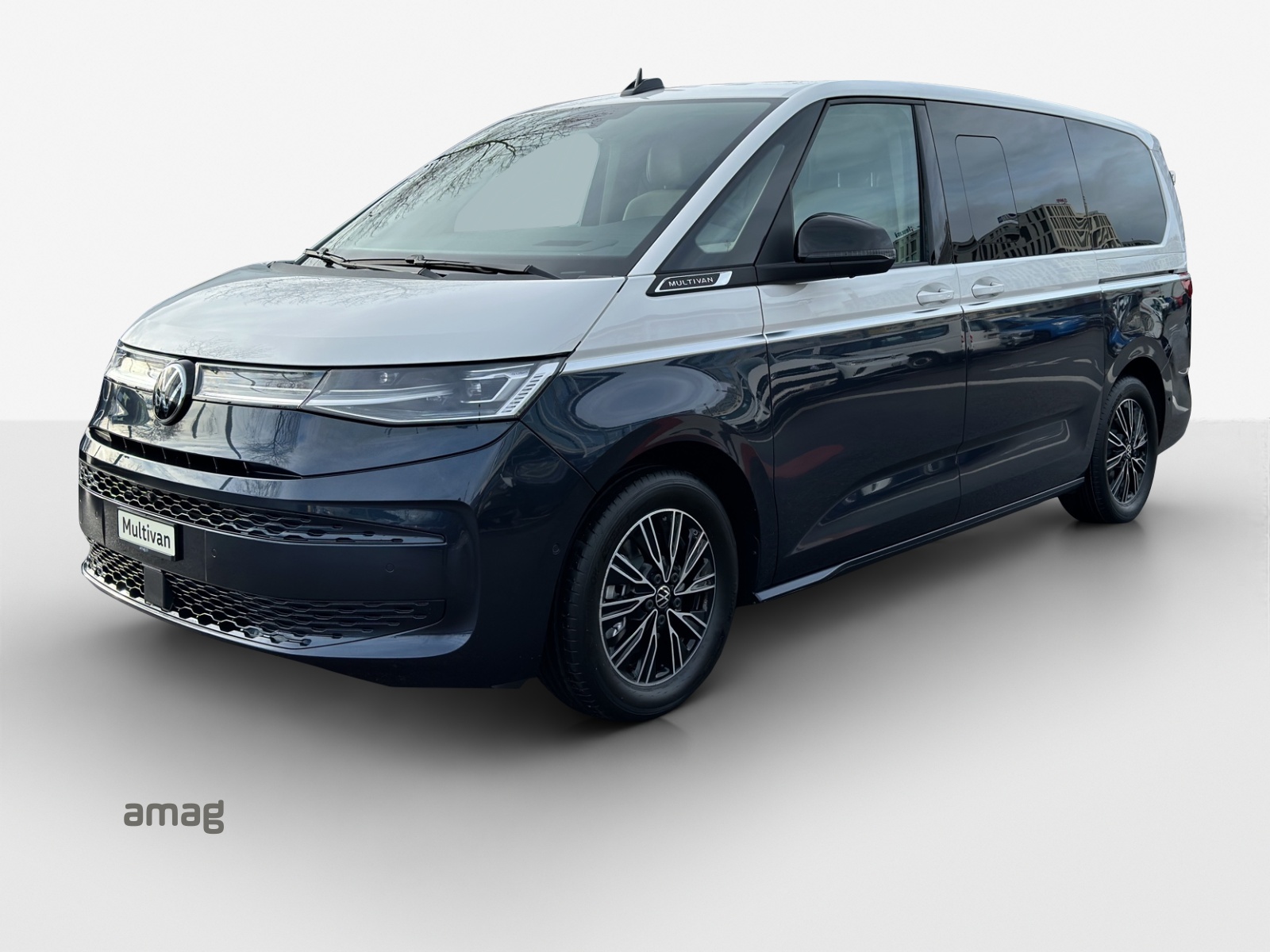 VW Multivan 2.0 TDI Style Liberty DSG Lang-image-0