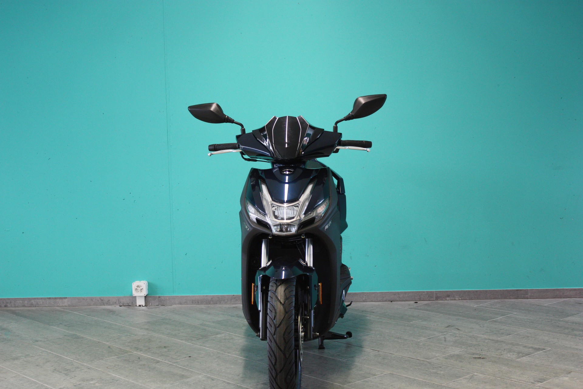 KYMCO Agility S 125i ABS Topcase-image-1