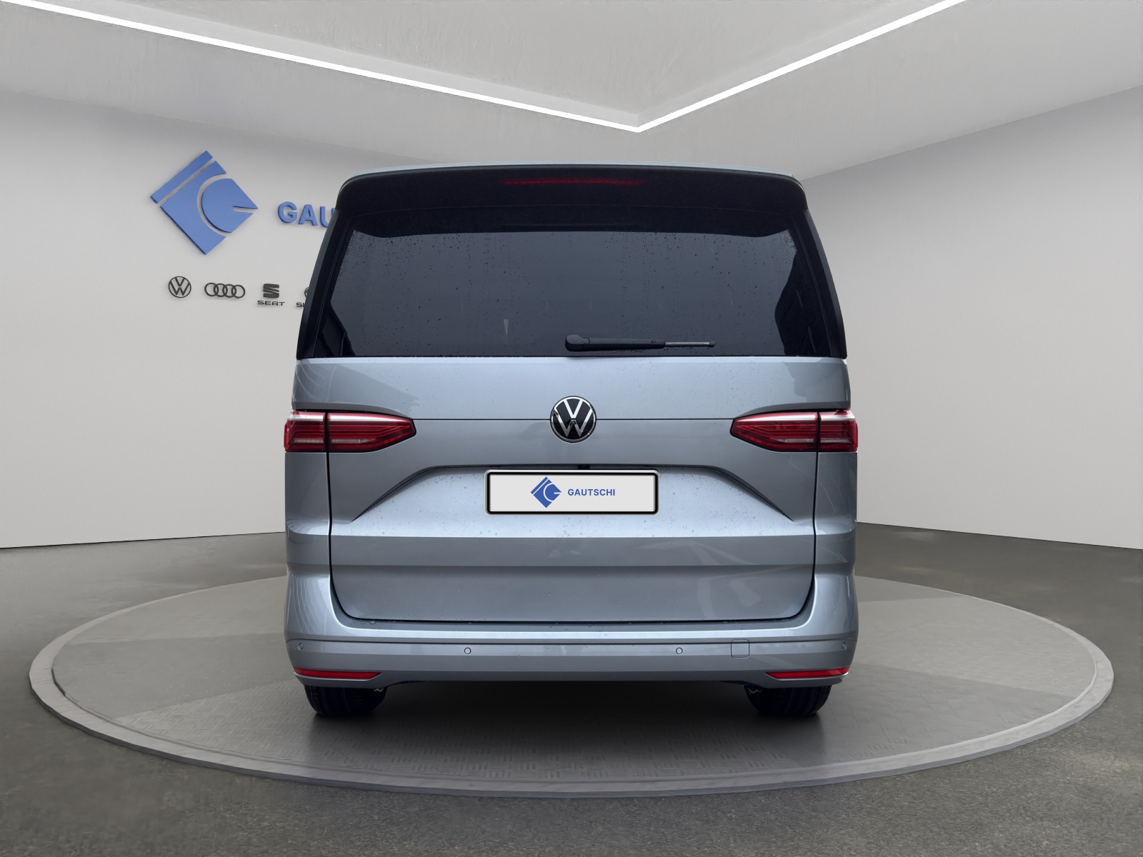 VW Multivan Liberty kurz 2.0 TDI-image-3