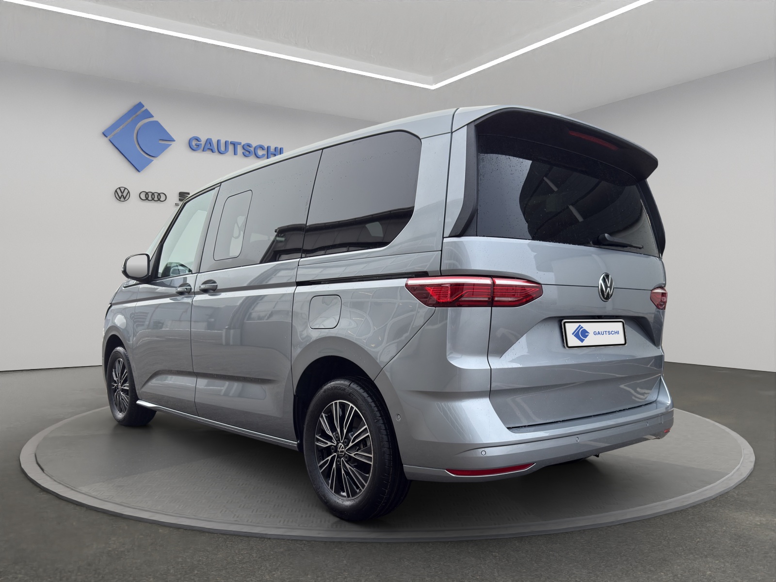 VW Multivan Liberty kurz 2.0 TDI-image-2