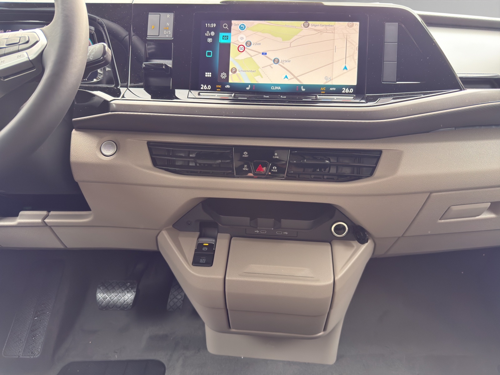 VW Multivan Liberty kurz 2.0 TDI-image-7