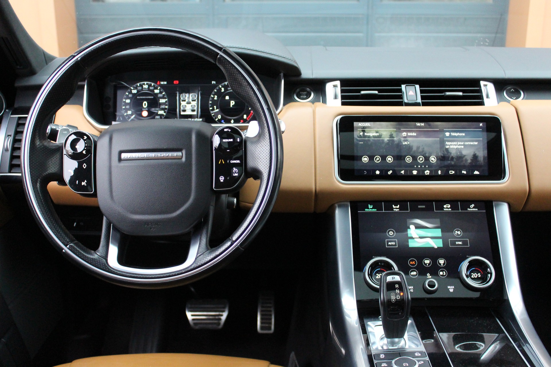 LAND ROVER Range Rover Sport 5.0 V8 S/C HSE Dynamic Automatic - "Véhicule CH * 8 Roues * Son Meridian * Caméra 360' * Ecran Arrière"-image-6