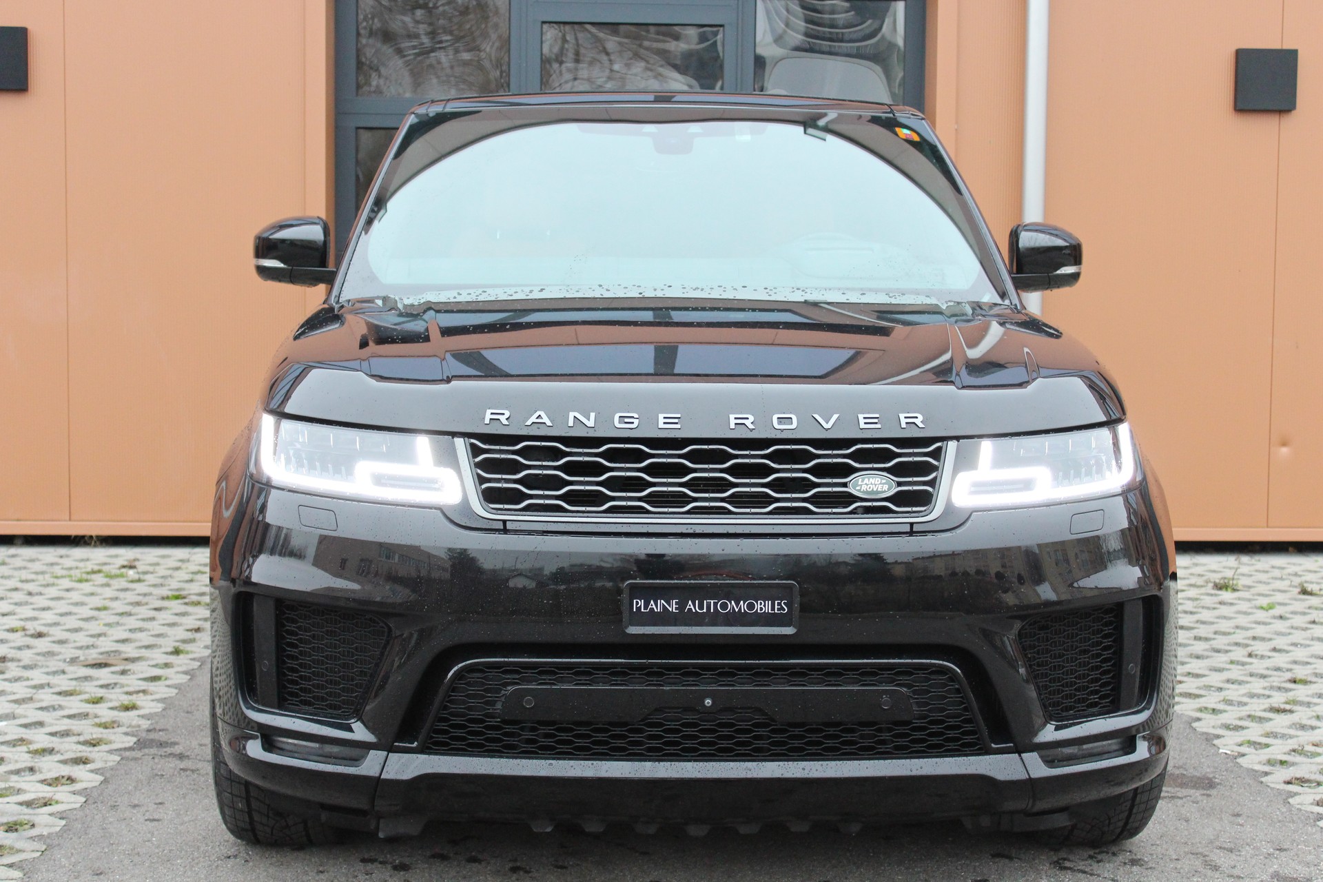 LAND ROVER Range Rover Sport 5.0 V8 S/C HSE Dynamic Automatic - "Véhicule CH * 8 Roues * Son Meridian * Caméra 360' * Ecran Arrière"-image-1