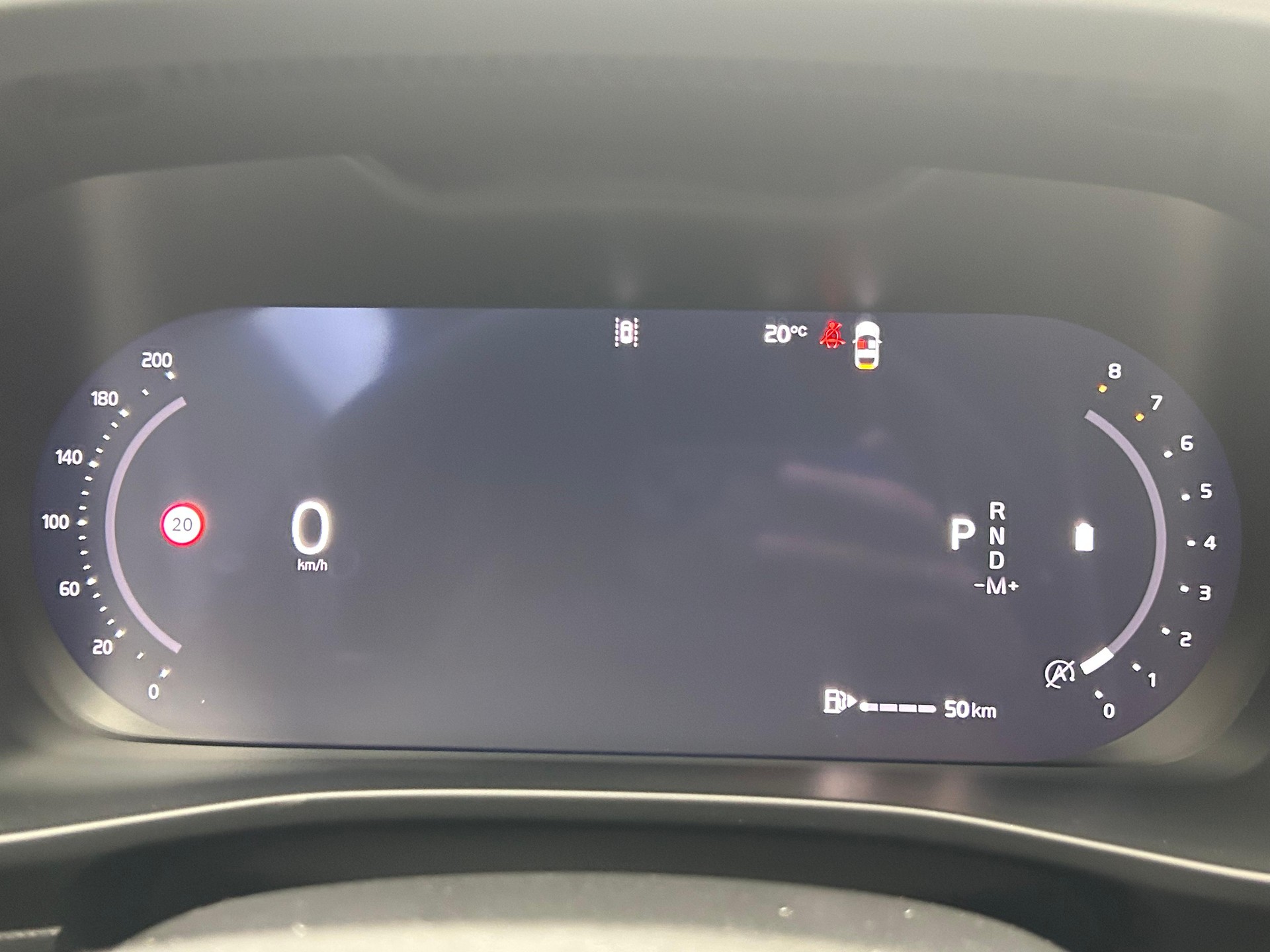 VOLVO XC40 2.0 B3 MH XCITE-image-9