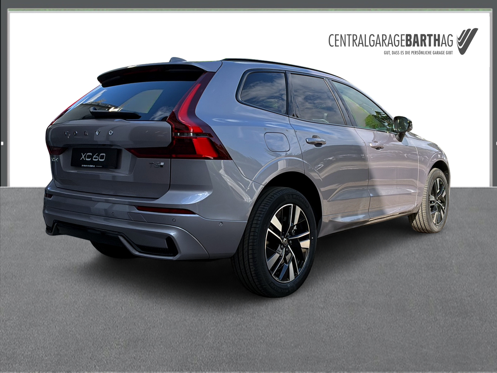 VOLVO XC60 2.0 T6 TE Plus Dark eAWD-image-5