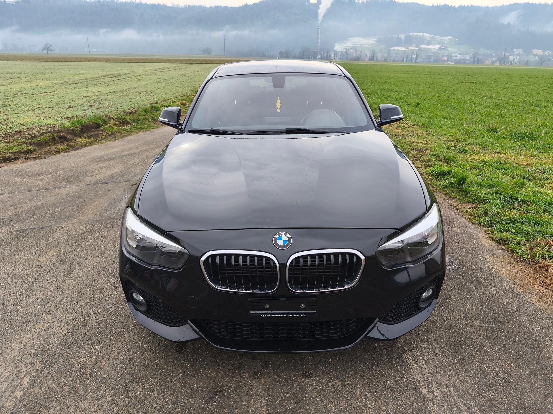 BMW 118i-image-7