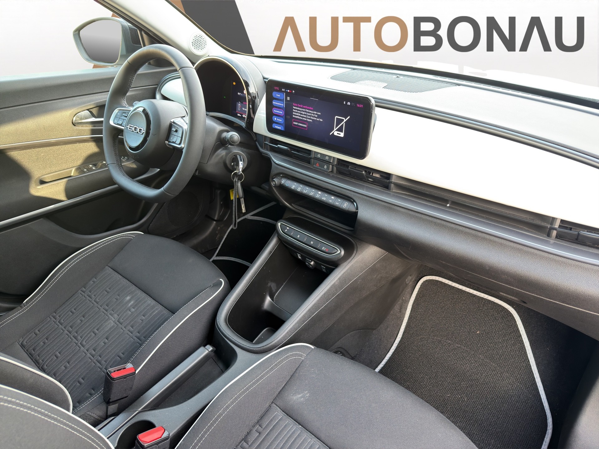 FIAT 600 1.2 Hybrid MHEV 145 Cult-image-10
