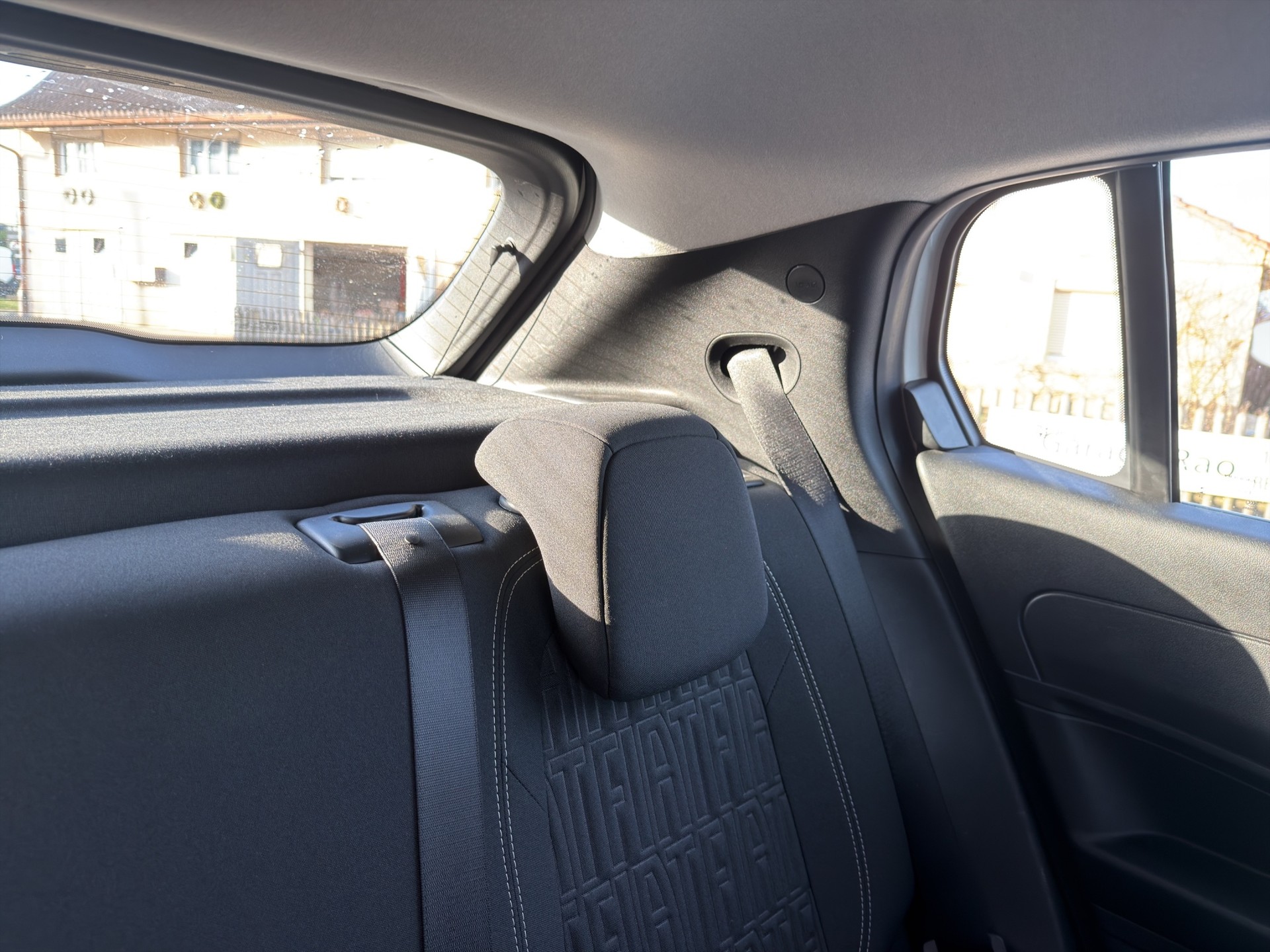 FIAT 600 1.2 Hybrid MHEV 145 Cult-image-26