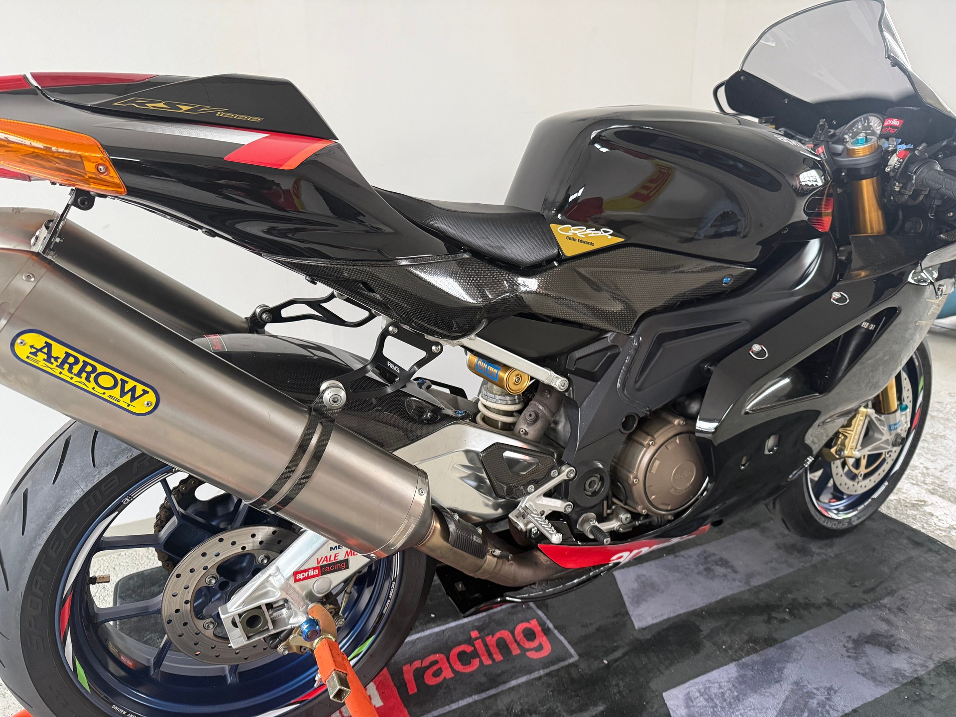 APRILIA RSV 1000 R I.E. Factory-image-2