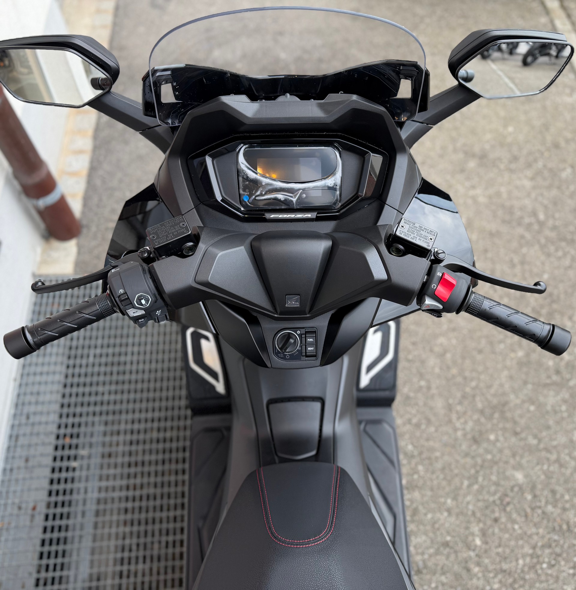 HONDA Forza 350 Special Edition 2026-image-8