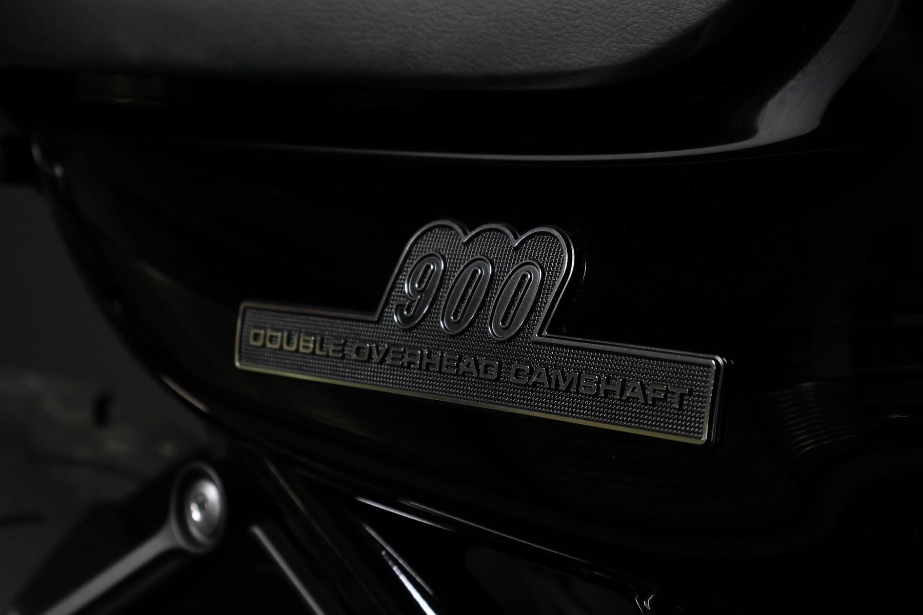 KAWASAKI Z 900 RS (85(70/35 KW) Black Ball Edition-image-6