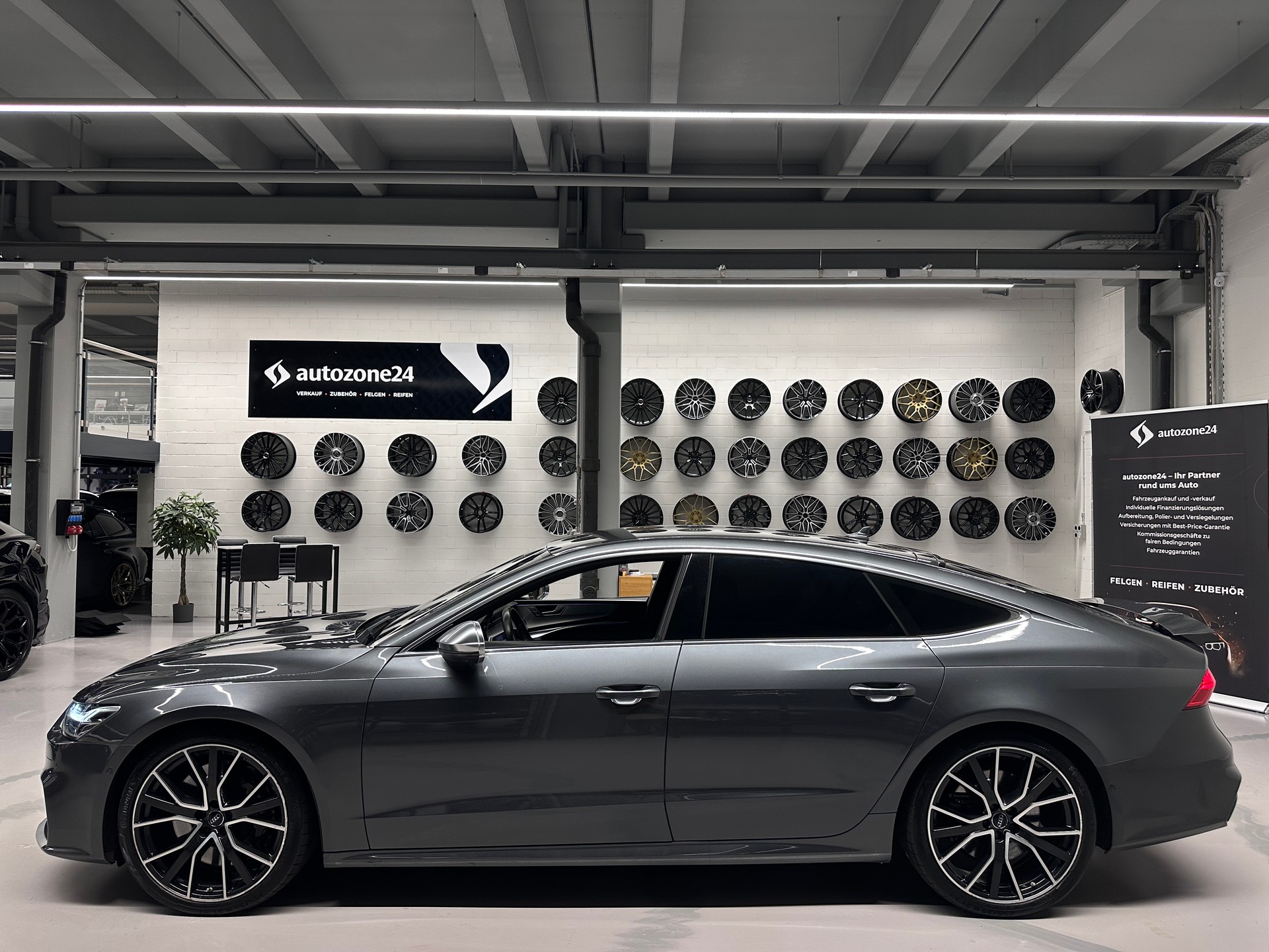 AUDI S7 Sportback 3.0 V6 TDI quattro T-Tronic *ABT383 PS*CH-Auto*Lückenlose Servicehistorie bei Audi*B&O*-image-9