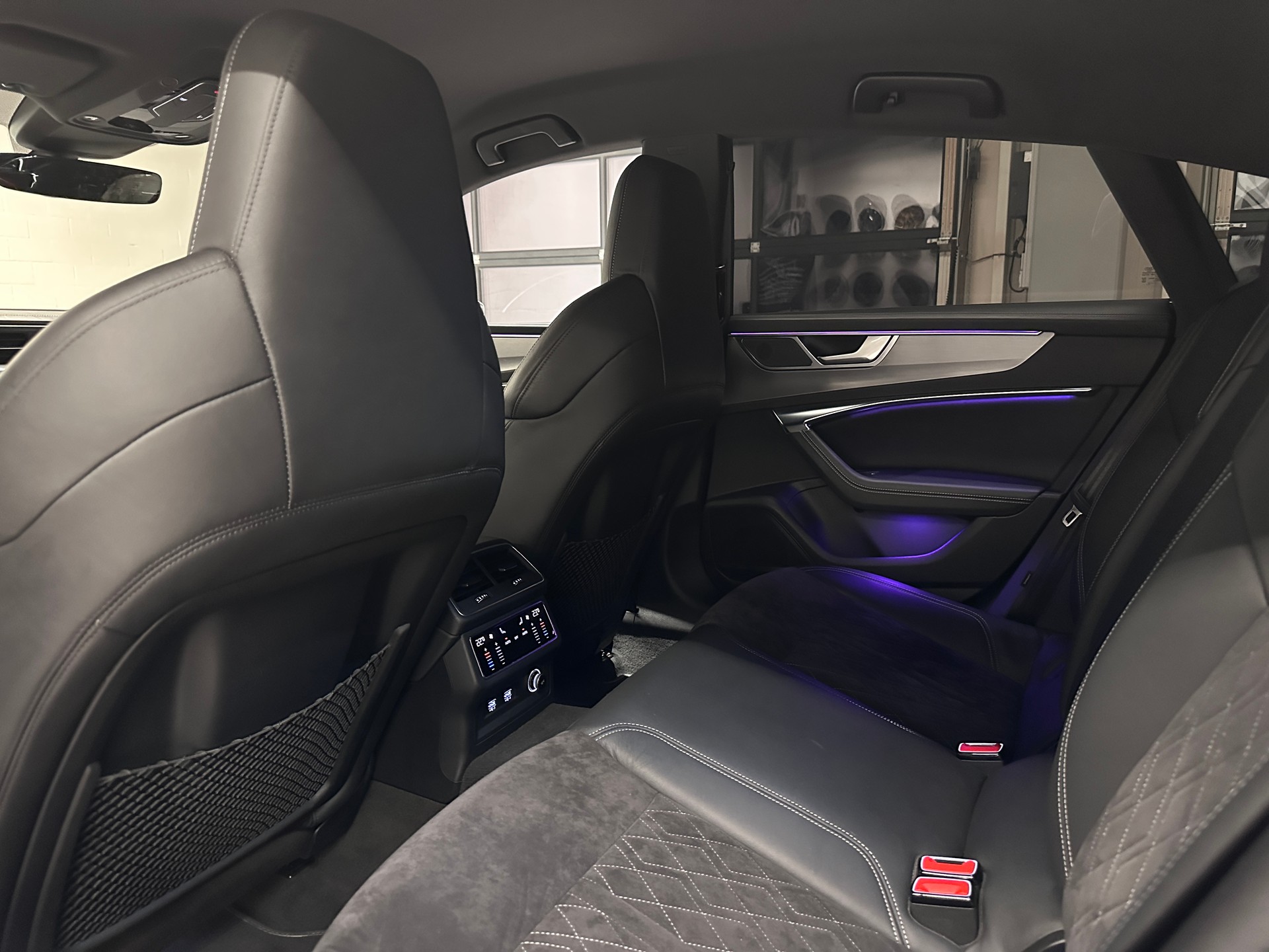 AUDI S7 Sportback 3.0 V6 TDI quattro T-Tronic *ABT383 PS*CH-Auto*Lückenlose Servicehistorie bei Audi*B&O*-image-19