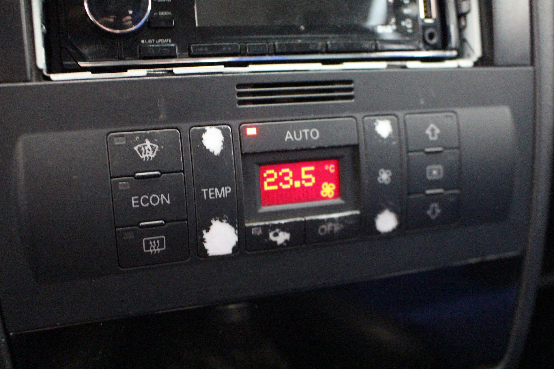 AUDI S3 1.8 20V Turbo 225 quattro-image-11