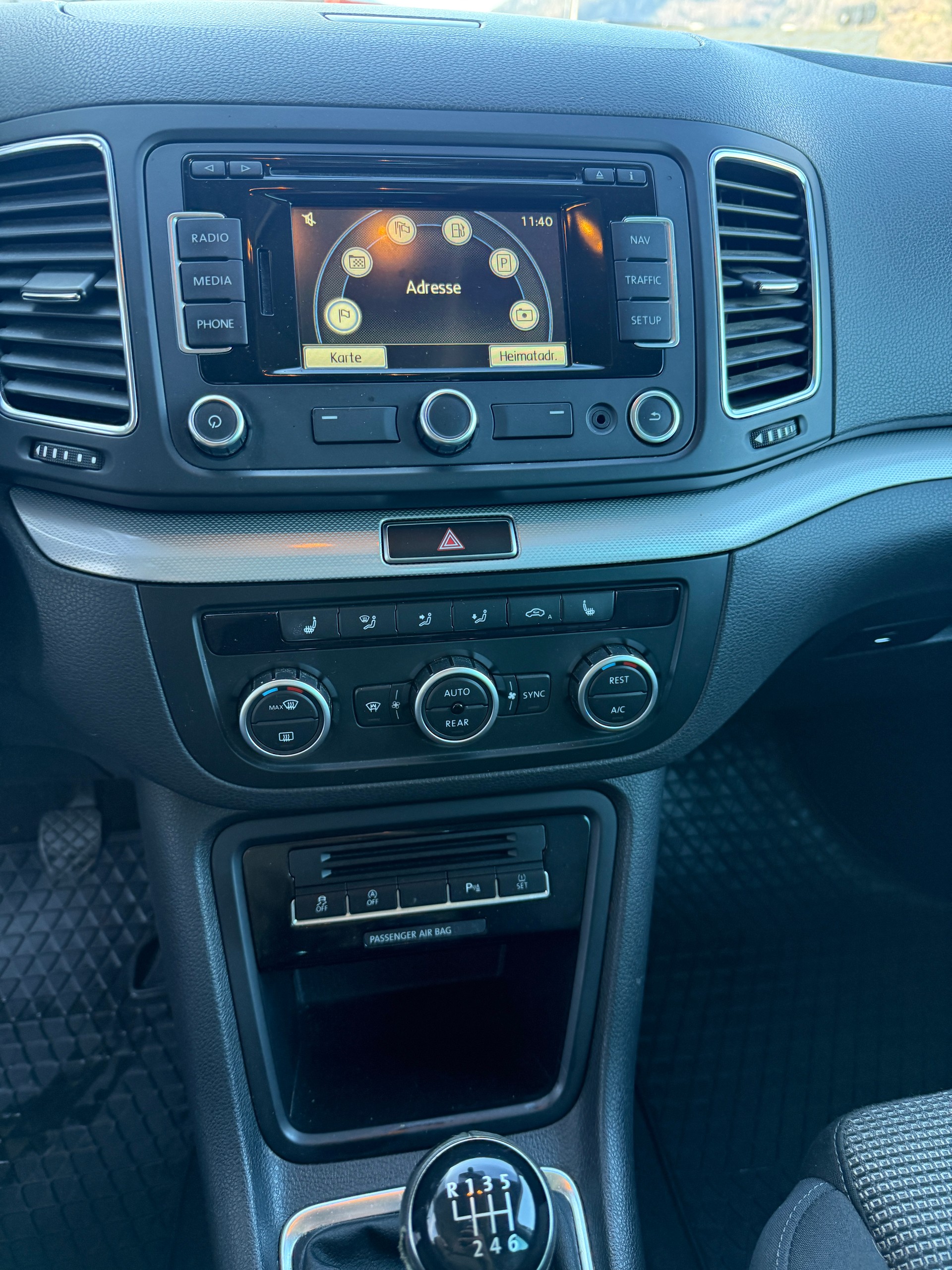 VW Sharan 2.0 TDI BMT Design 4Motion-image-11