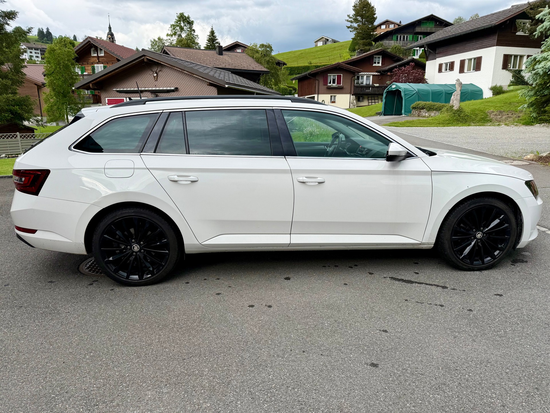 SKODA Superb Combi 2.0 TDi Style 4x4 DSG-image-4