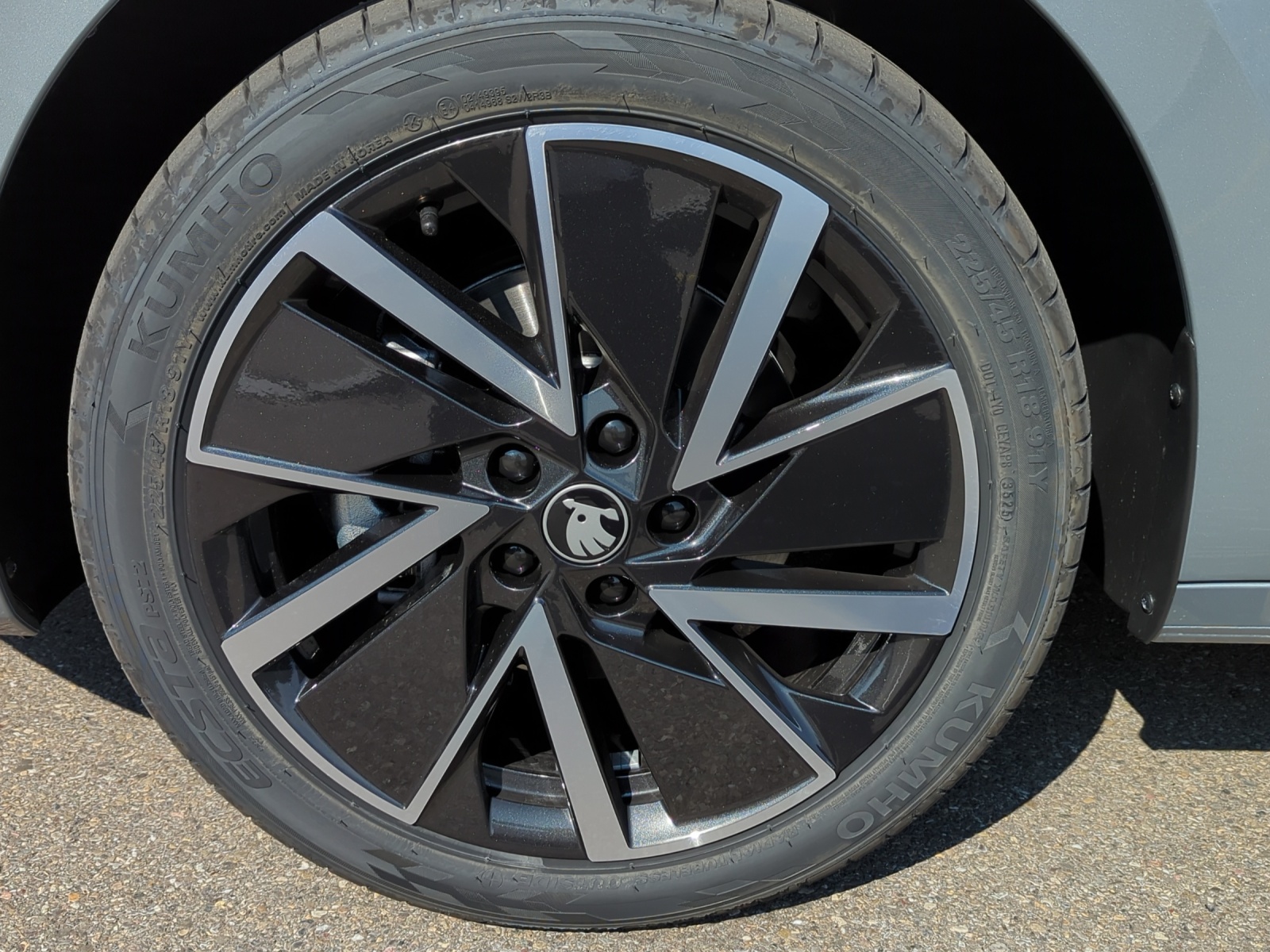 SKODA Octavia Combi 2.0 TSI DSG Selection 4x4-image-10