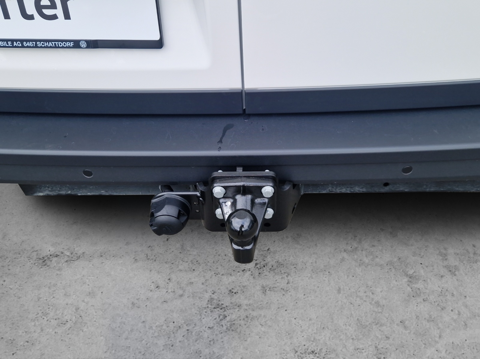 VW Crafter 35 2.0 TDI L3 HD A-image-15